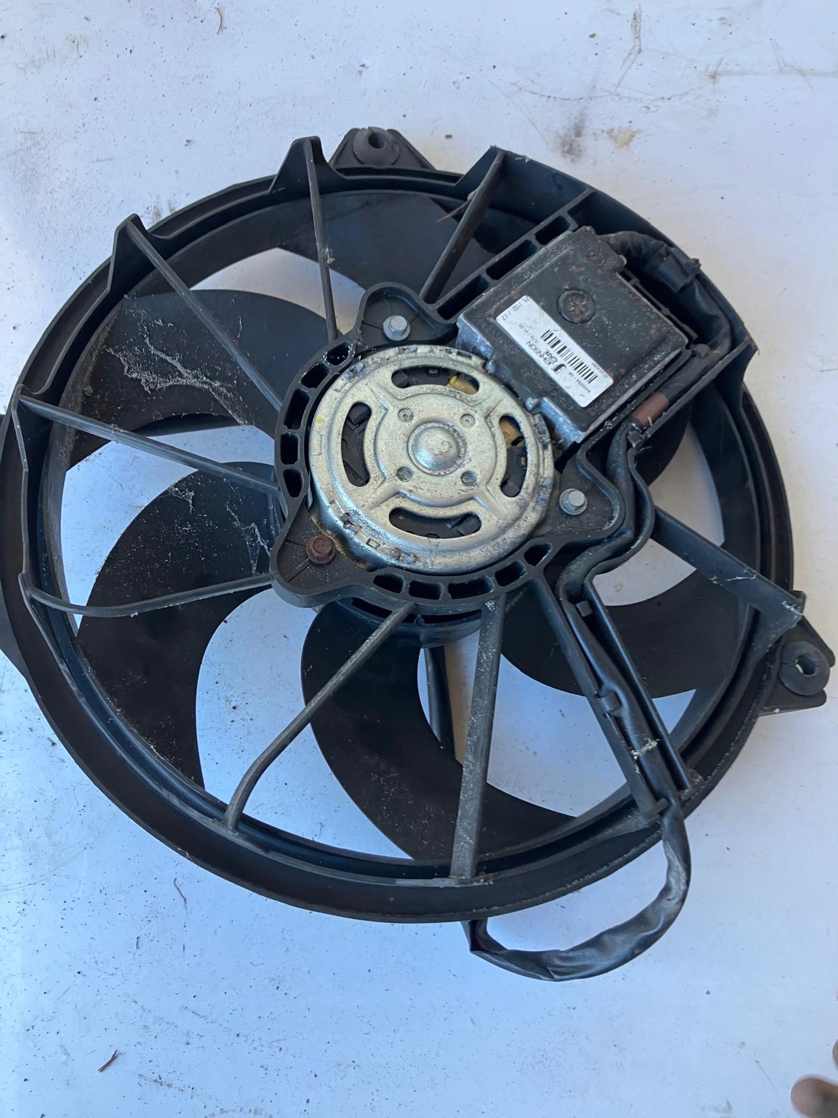 ventilátor chladiče CITROEN C5 III X7 2.7 HDI 9682627080