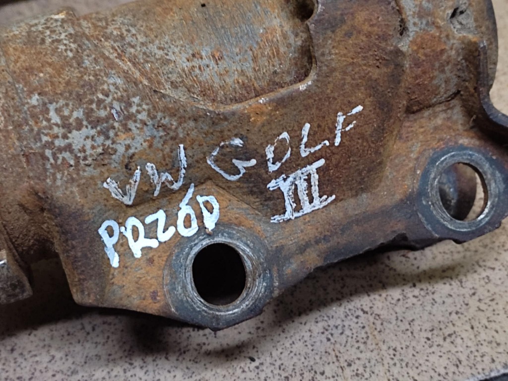 VW GOLF III amortizeri prednji dio