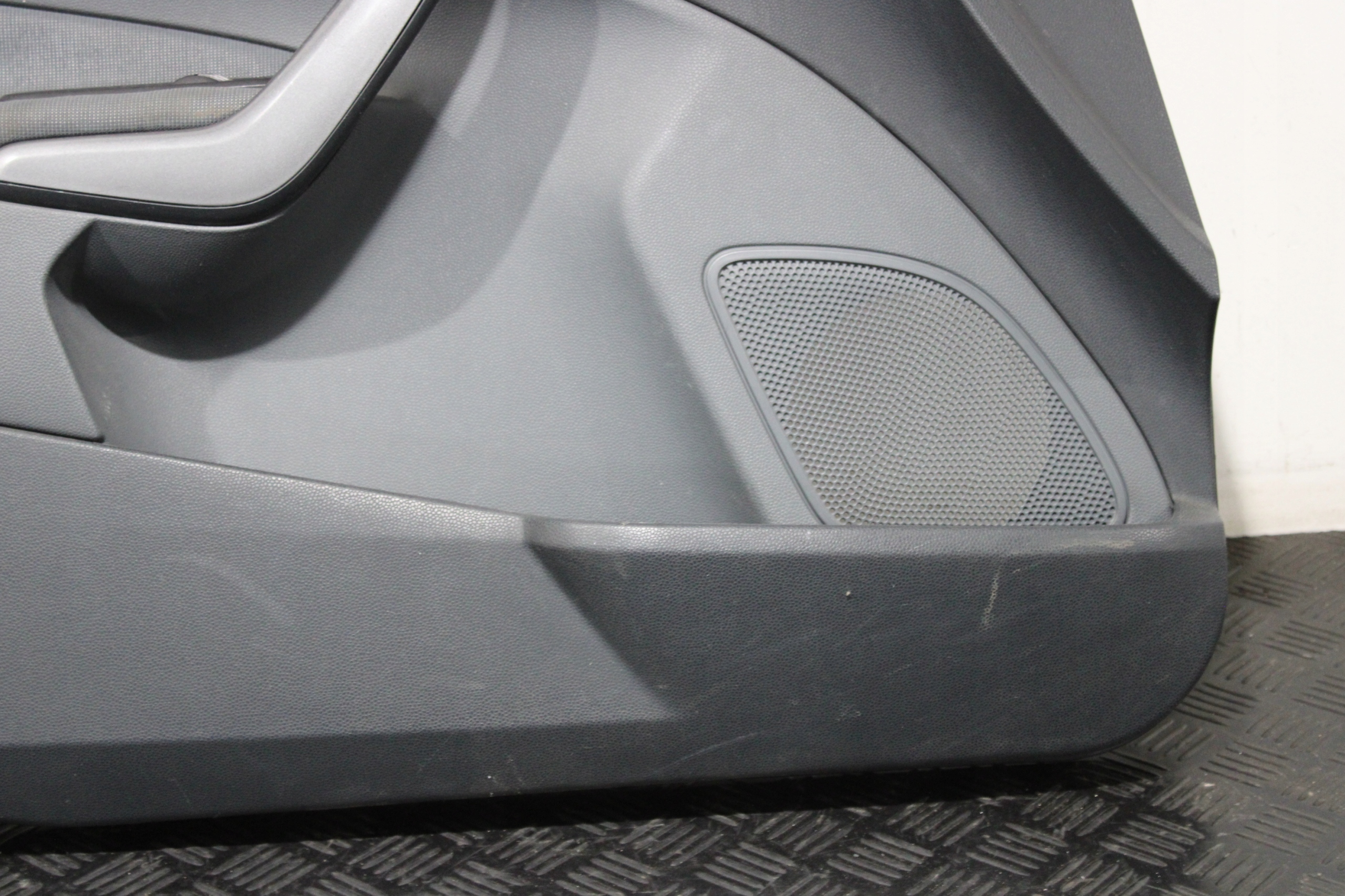 upholstery side door left front FIESTA MK7
