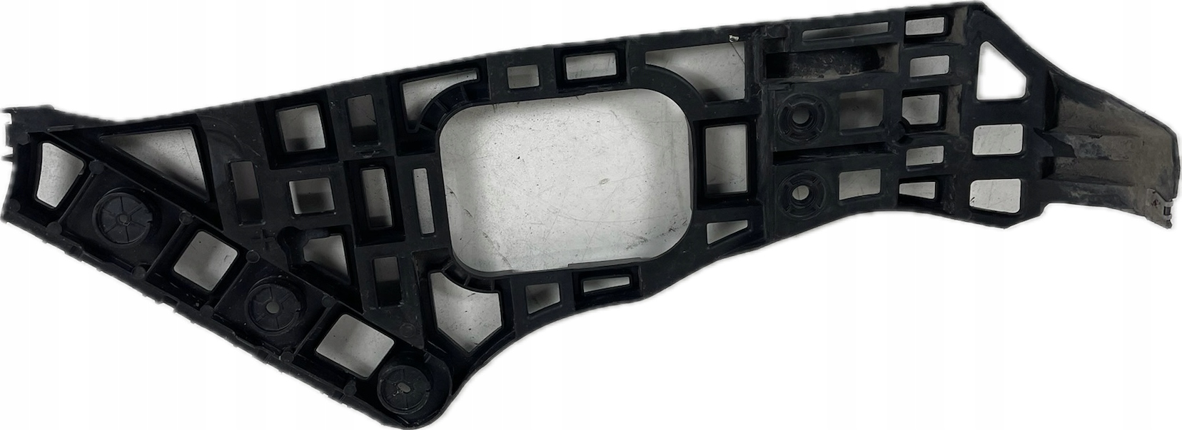 MG HS and 2018 - bumper bracket holder right rear part 10505985