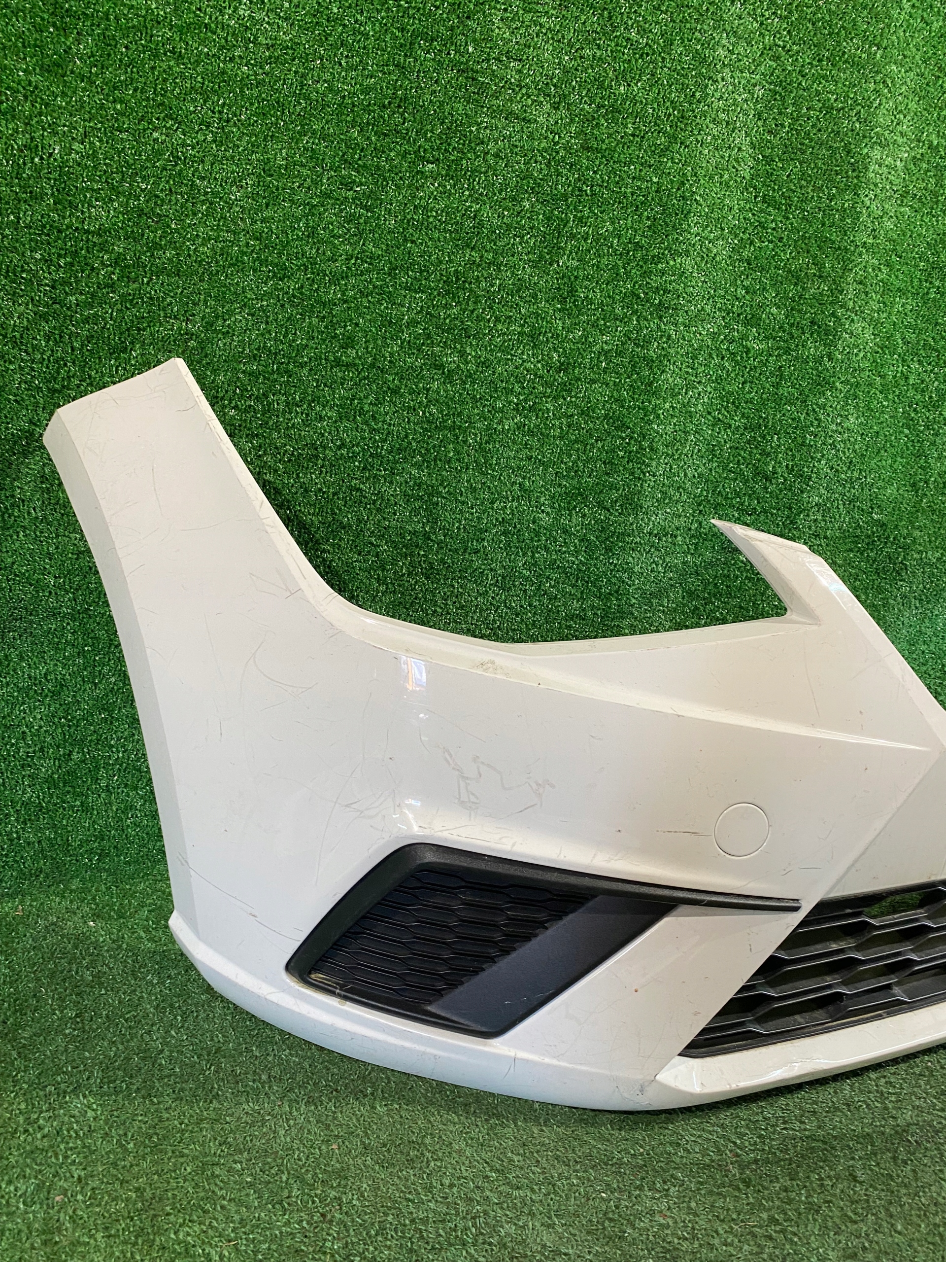 front bumper front SEAT IBIZA V