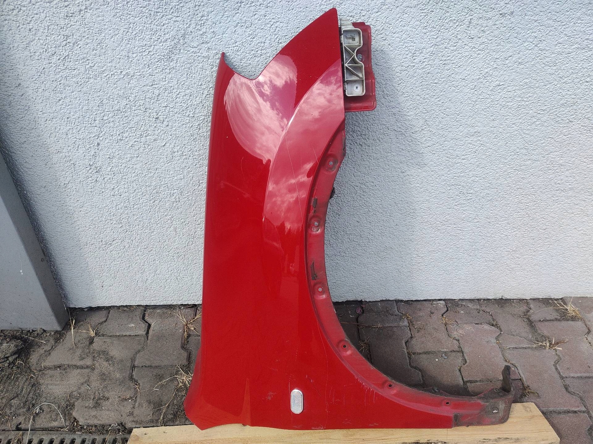 fender front right side Nissan Qashqai J10 2008