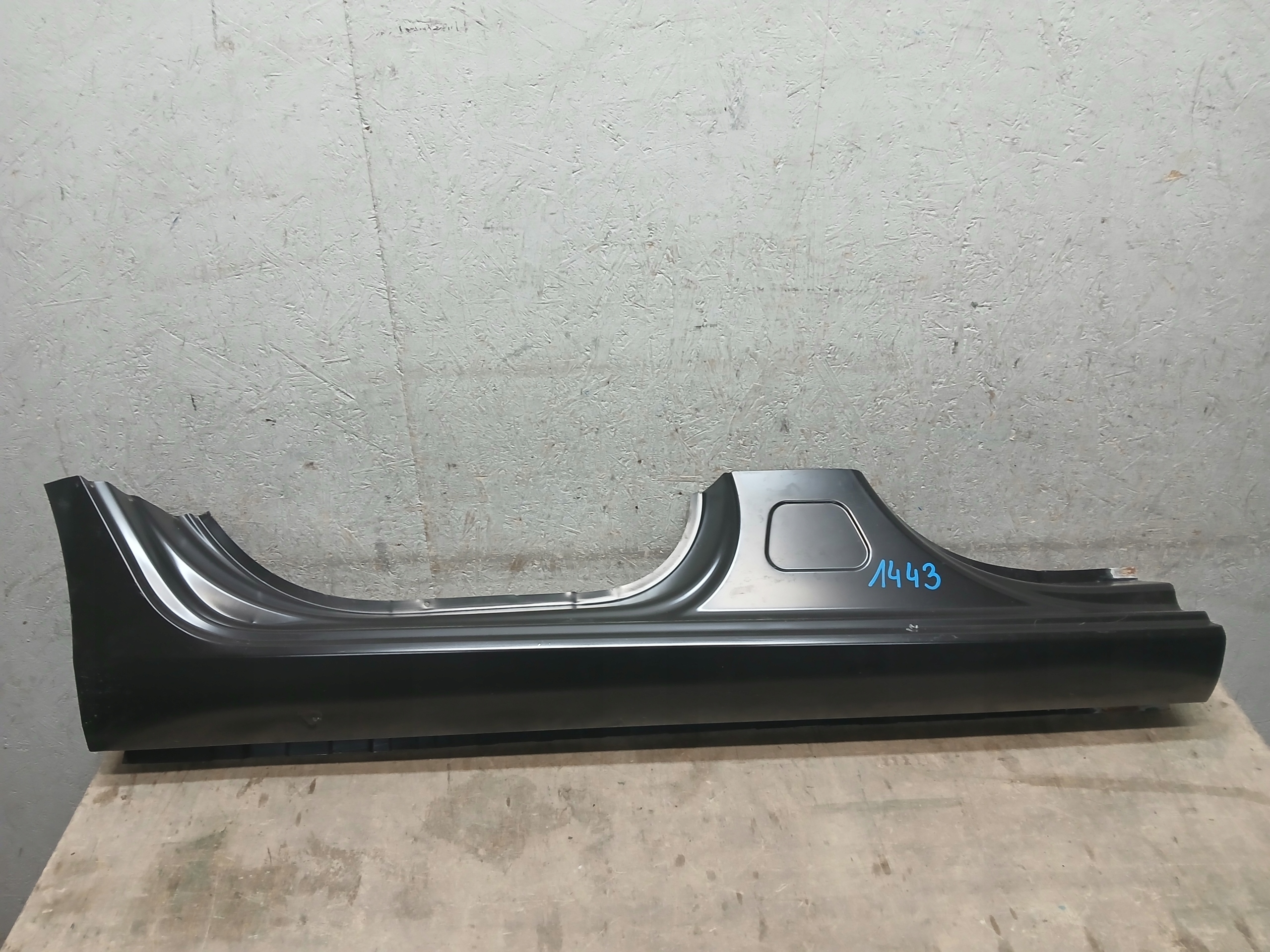 threshold right rear part SKODA FABIA III 3 6V