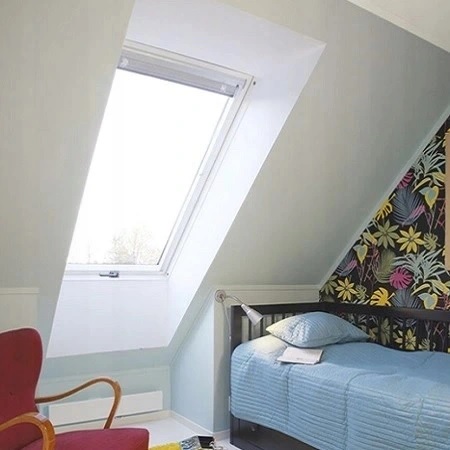 Zestaw 2 okien FAKRO PTP-V U4 78x118 + kołnierz B2/1 EHV-AT THERMO RAL 7022 Wysokość okna 1180 mm