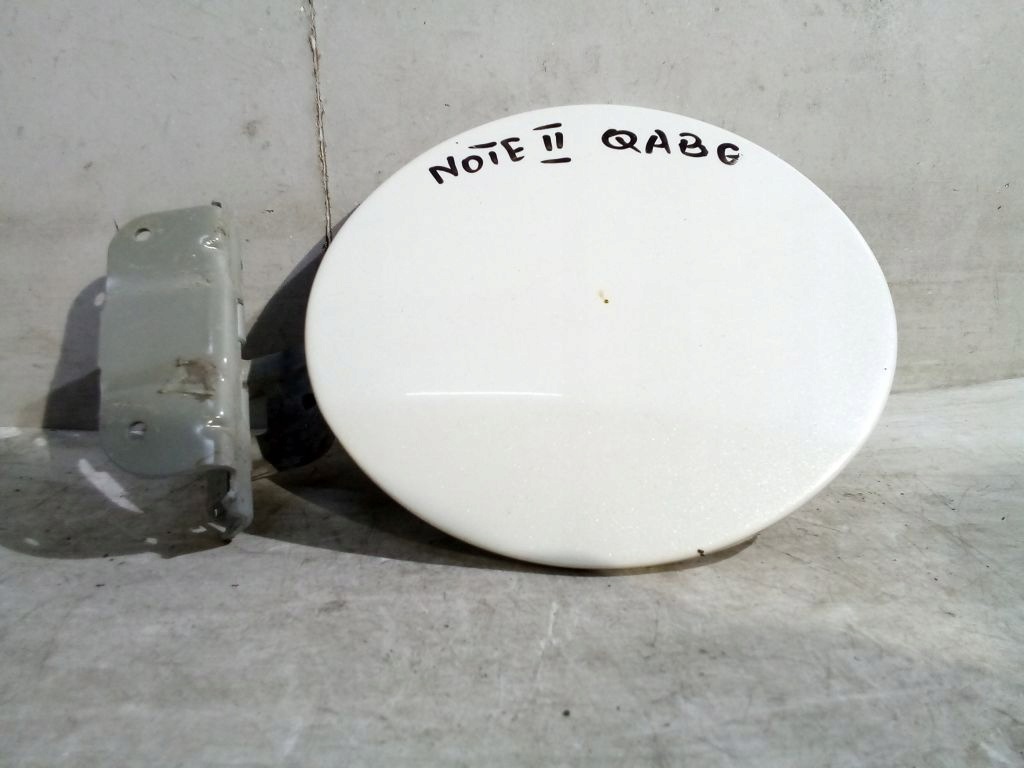 Nissan Note II 2 E12 Volet trappe carburant Carburant QABG