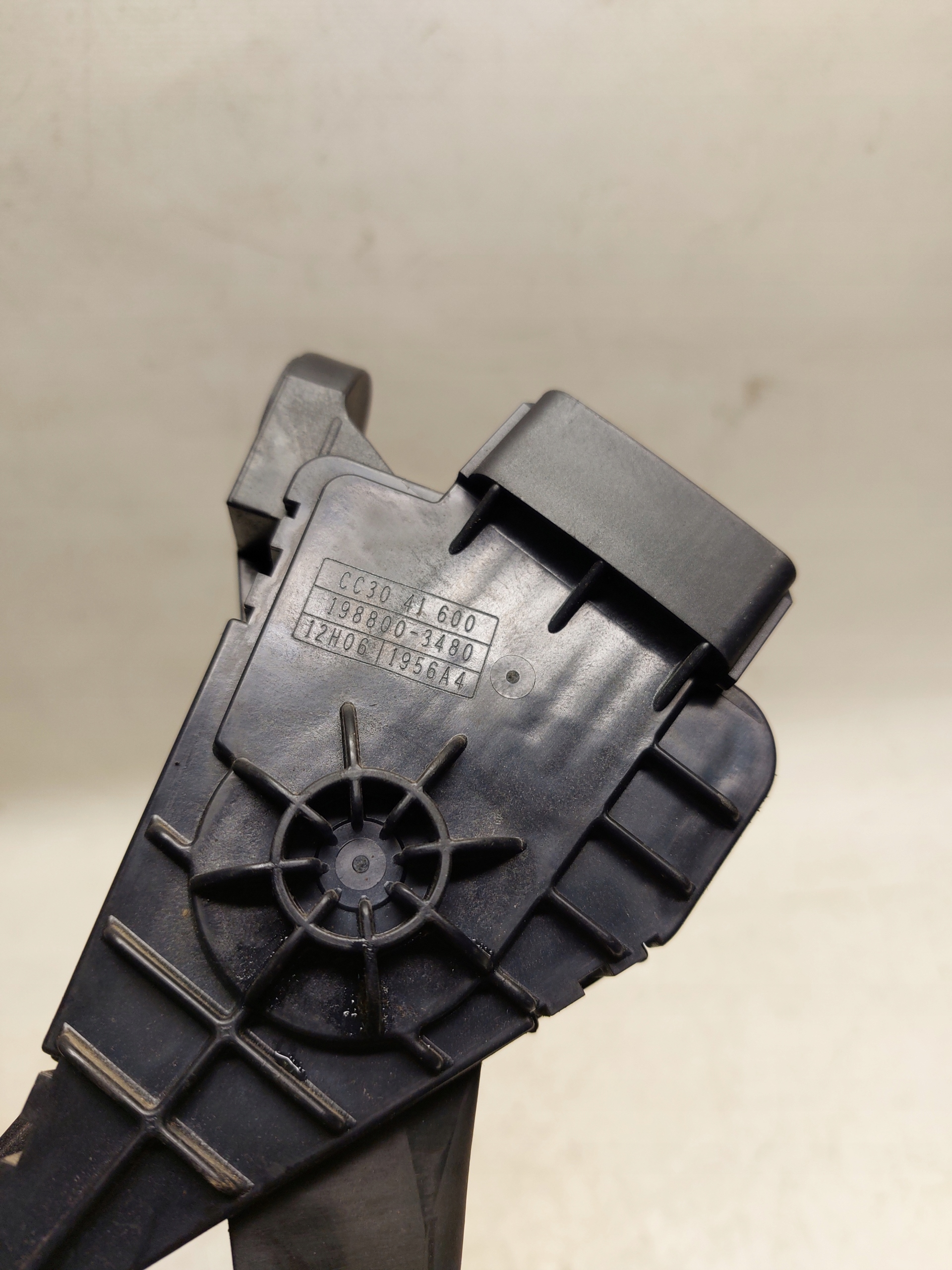 Pedal potentiometer Gas Mazda 5