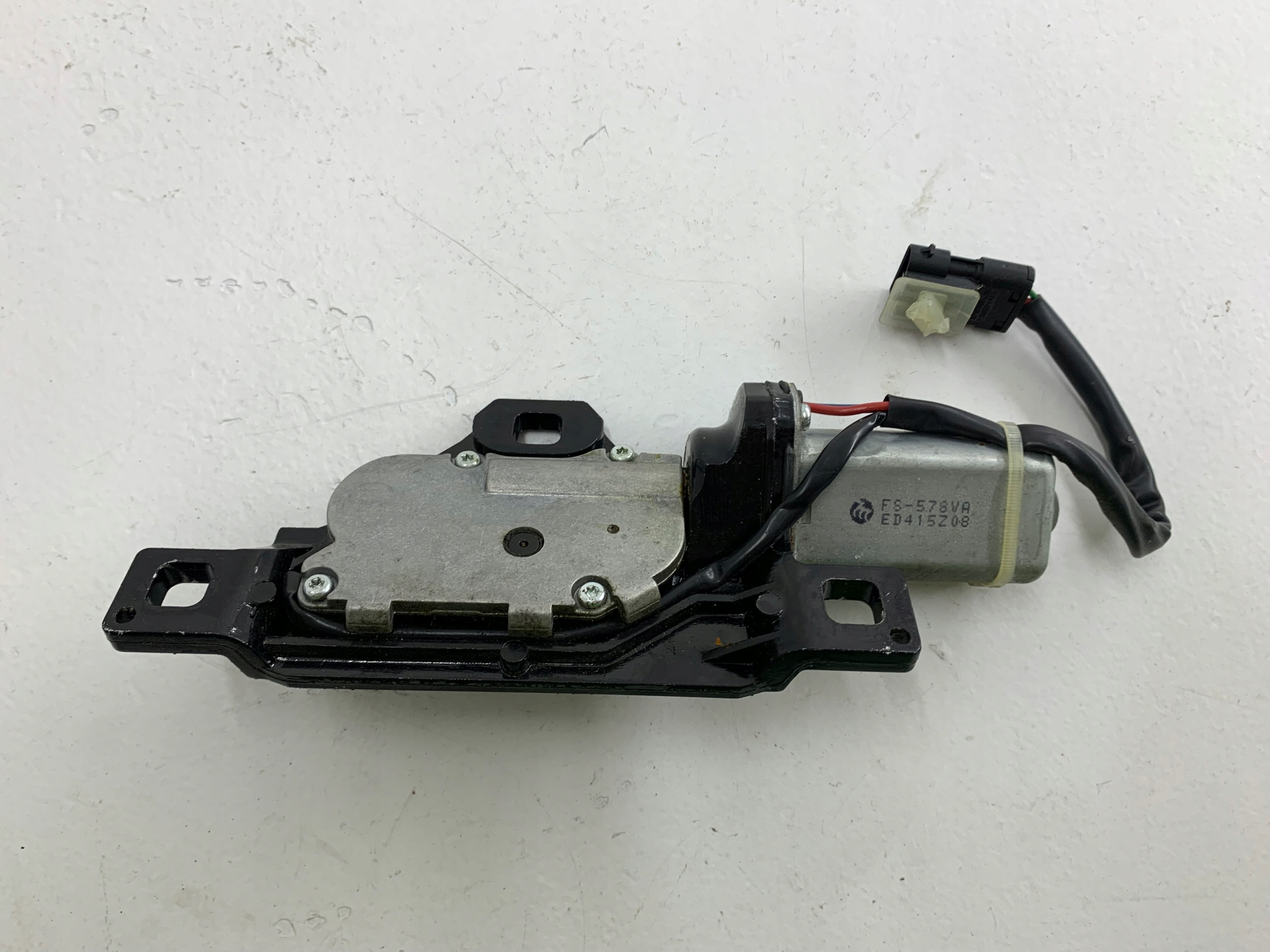 BMW E65 LIFT lock DOCIAG damper bonnet boot 7014872