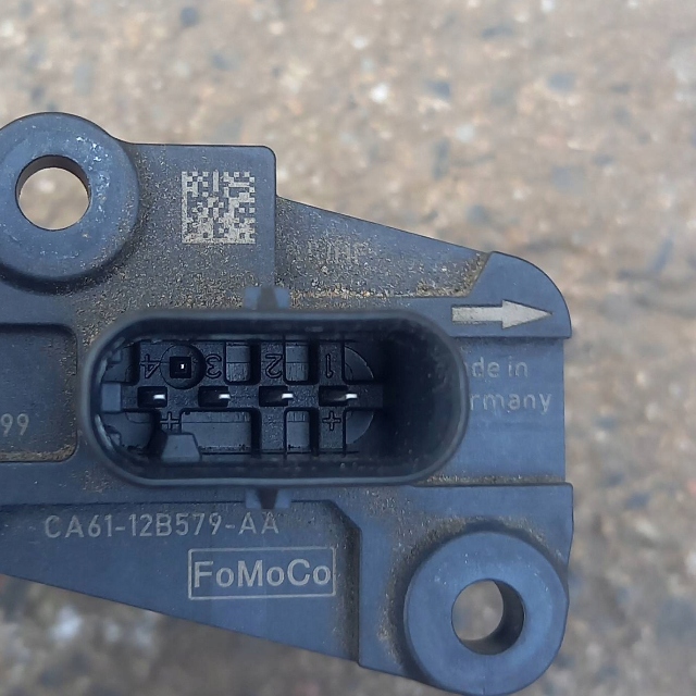 flow meter Ford Fiesta MK7 LIFT 1.5 TDCI CA6112B579AA