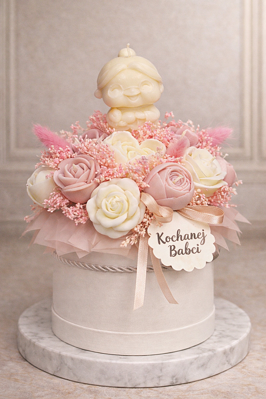 Dárek Ke Dni Babičky Flower Box Ze Sójových Svíček Věčná Kytice