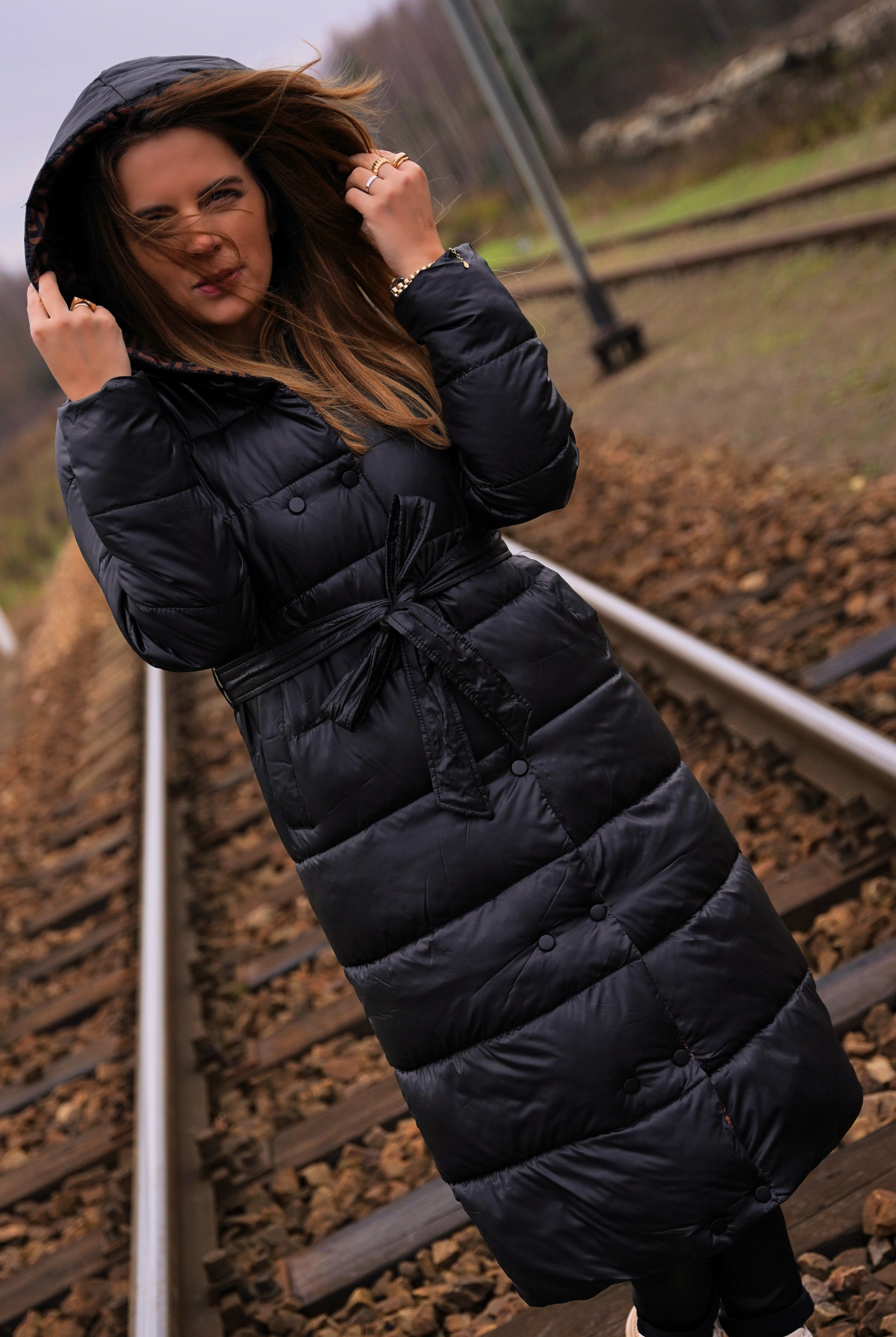 PŁASZCZ ZIMOWY ocieplany AZTEC pikowany KAPTUR XXL Zapięcie zamek