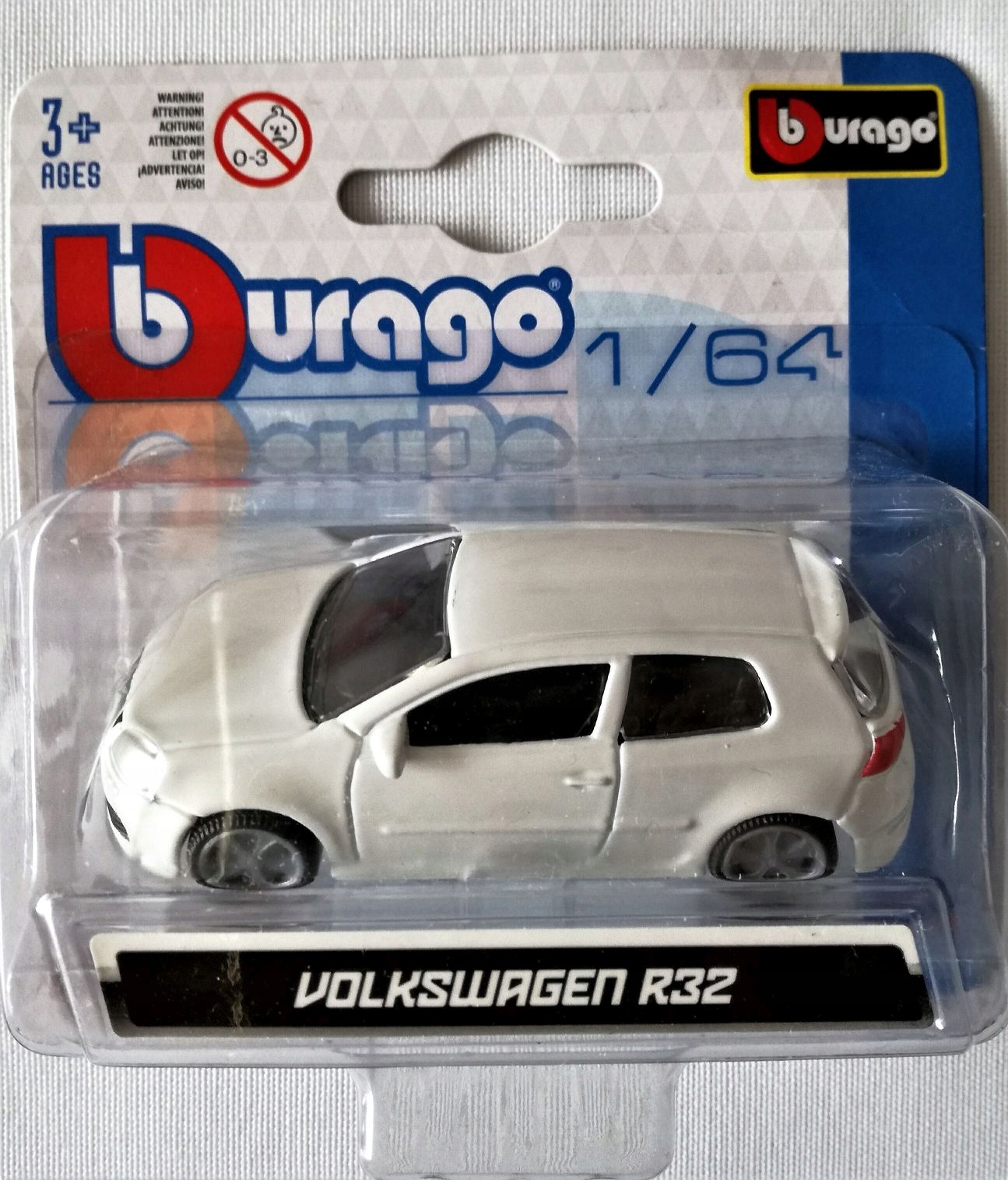 samochód w skali 1:64 Burago VOLKSWAGEN 0001 Kod producenta 4893993590001