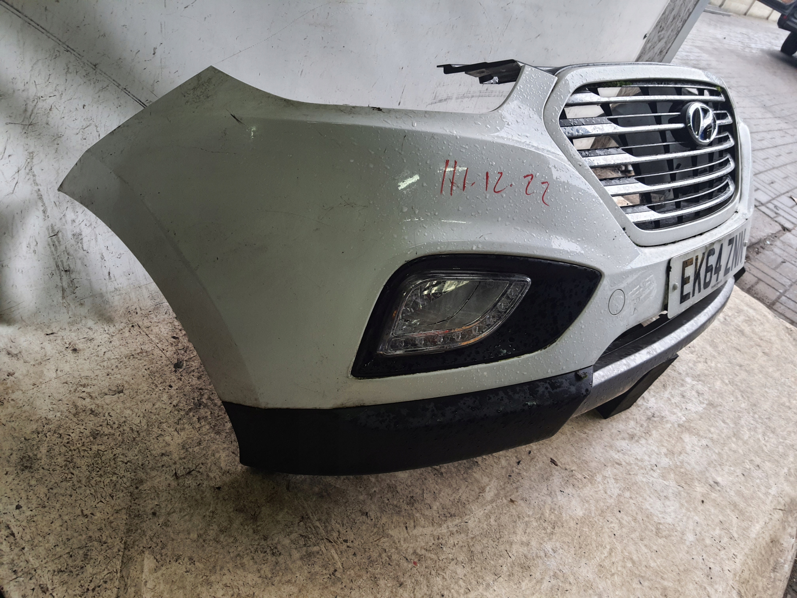HYUNDAI IX35 13-18 bumper FUEL CELL