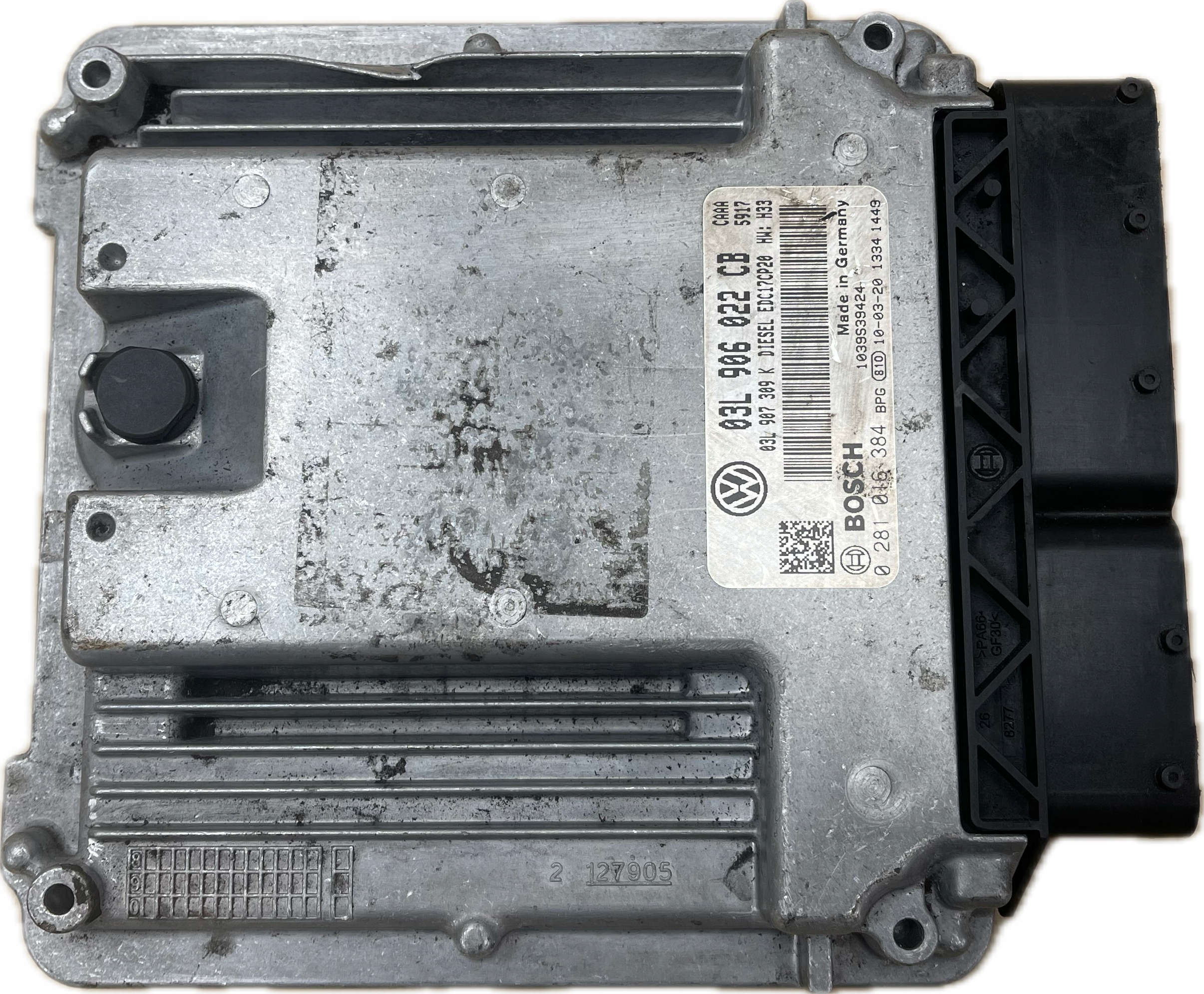 VW T5 control unit of the engine computer ECU 03L906022CB 0281016384