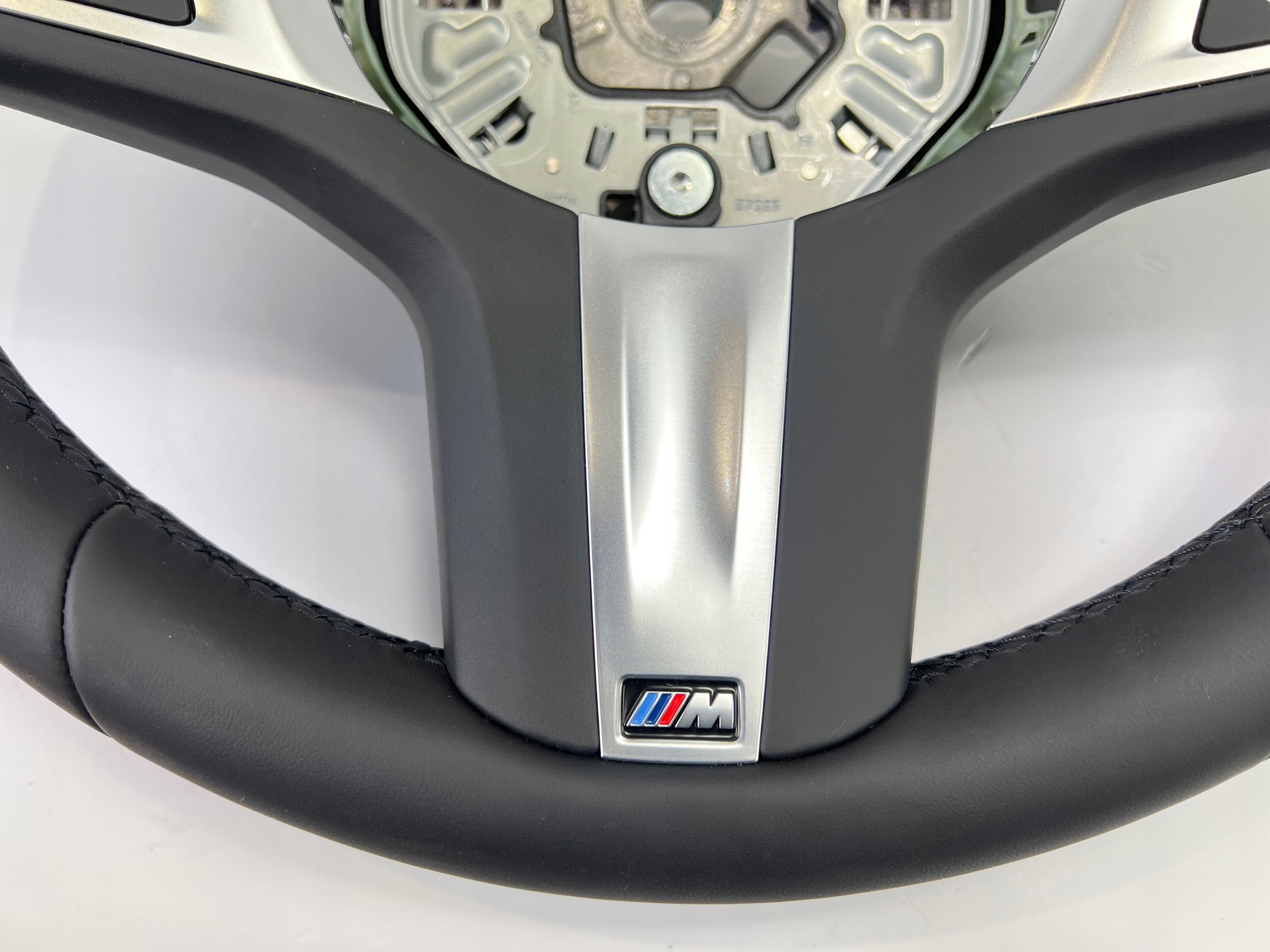 steering wheel, leather MULTIFUNKCJA BMW F40 LCI m-packet