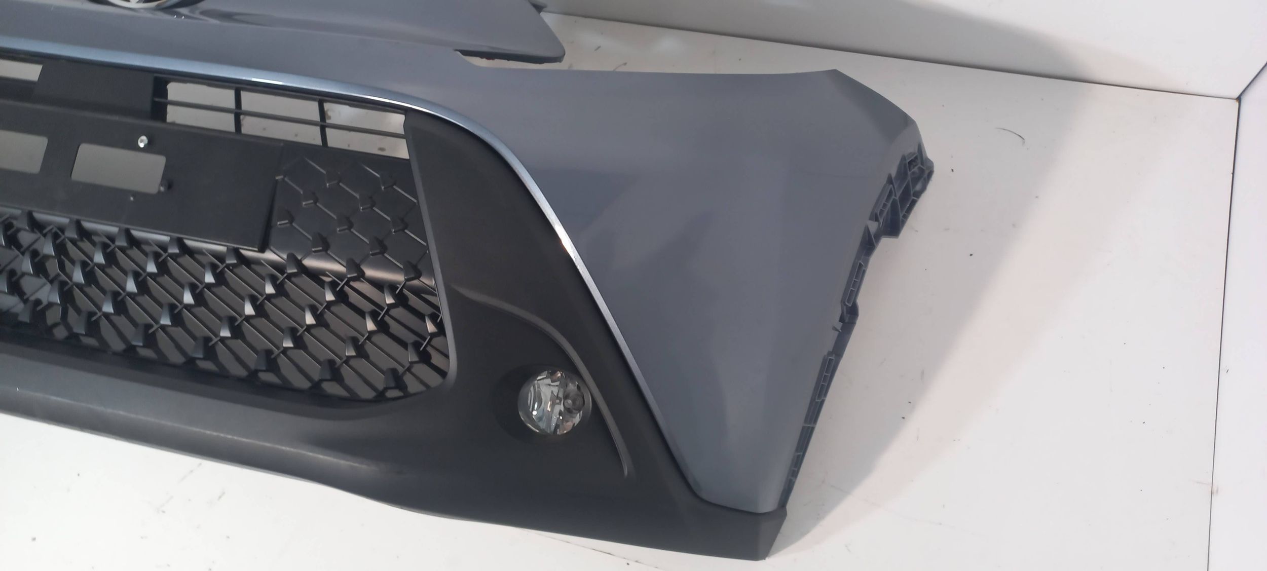 Toyota Aygo X frontstoßstange 1K3 (ZD106)