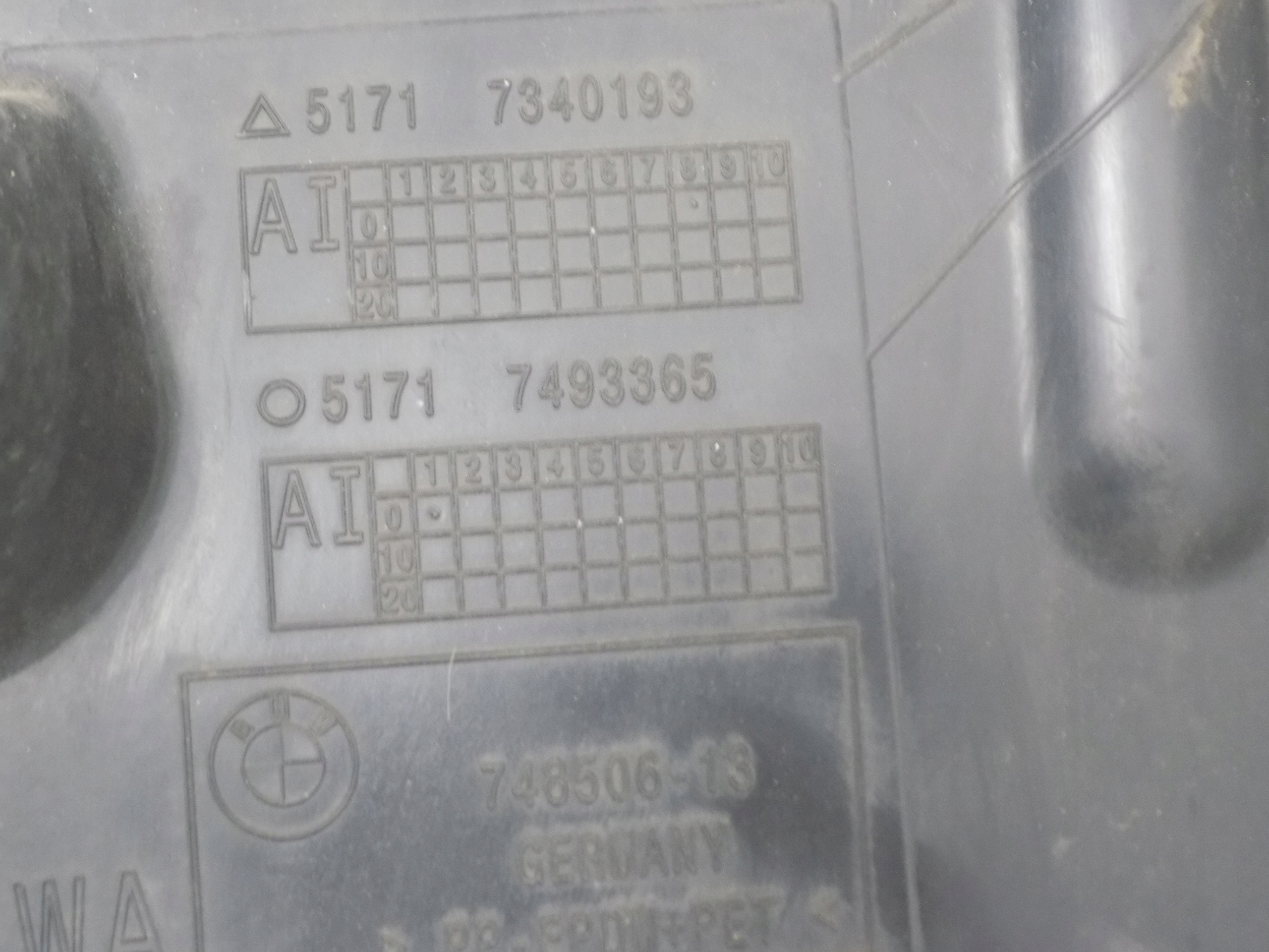 BMW G11 G12 mudguard front left 7340201