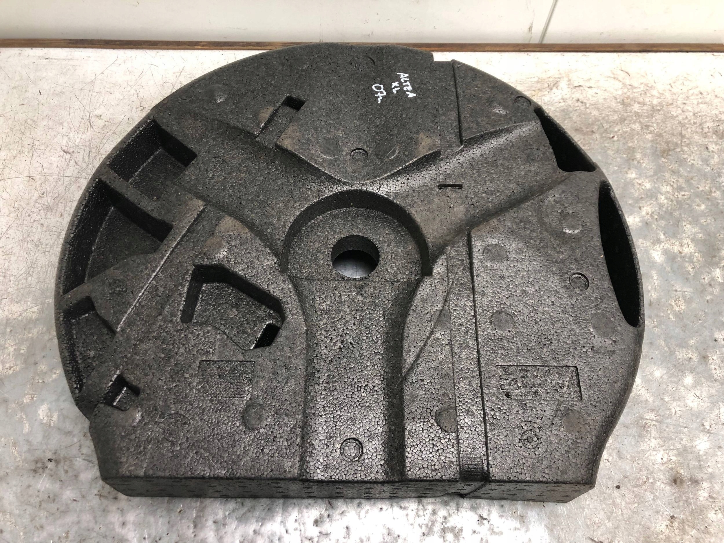 boot floor well SEAT ALTEA XL 5P0012115A