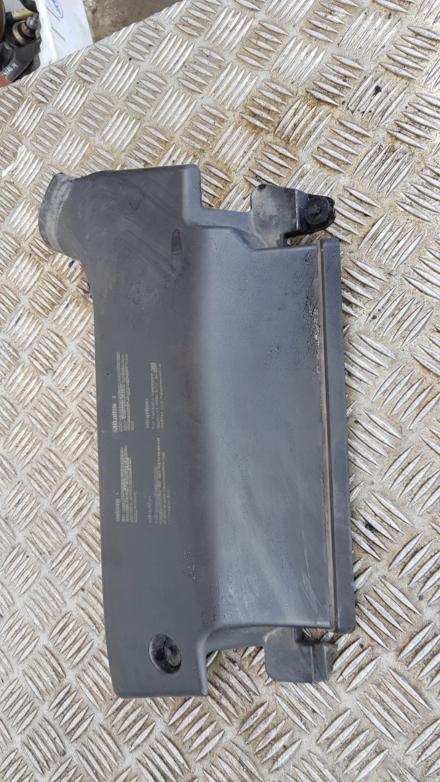 BMW 3 E46 R6 2.2 intake air SSACY 7501988