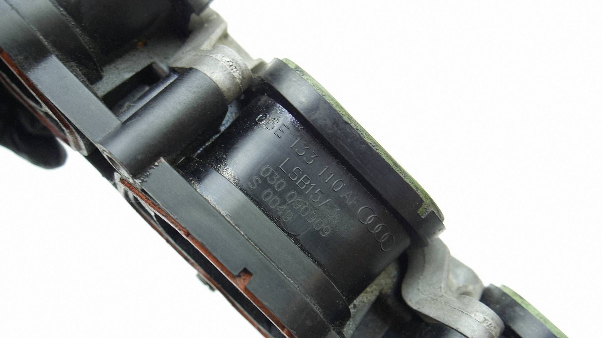 intake manifold AUDI A6 C7 3.0 TFSI 06E133110AF