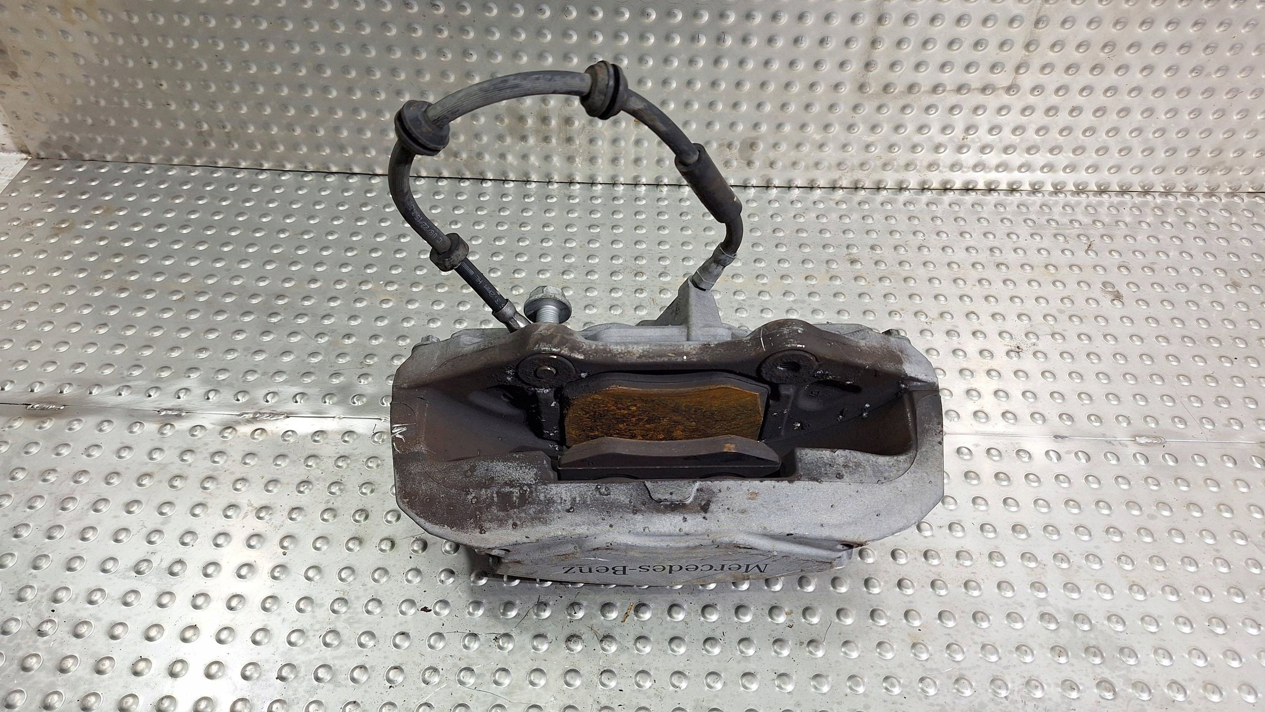 caliper brake left front A0114219398 MERCEDES GLC X253 4MATIC