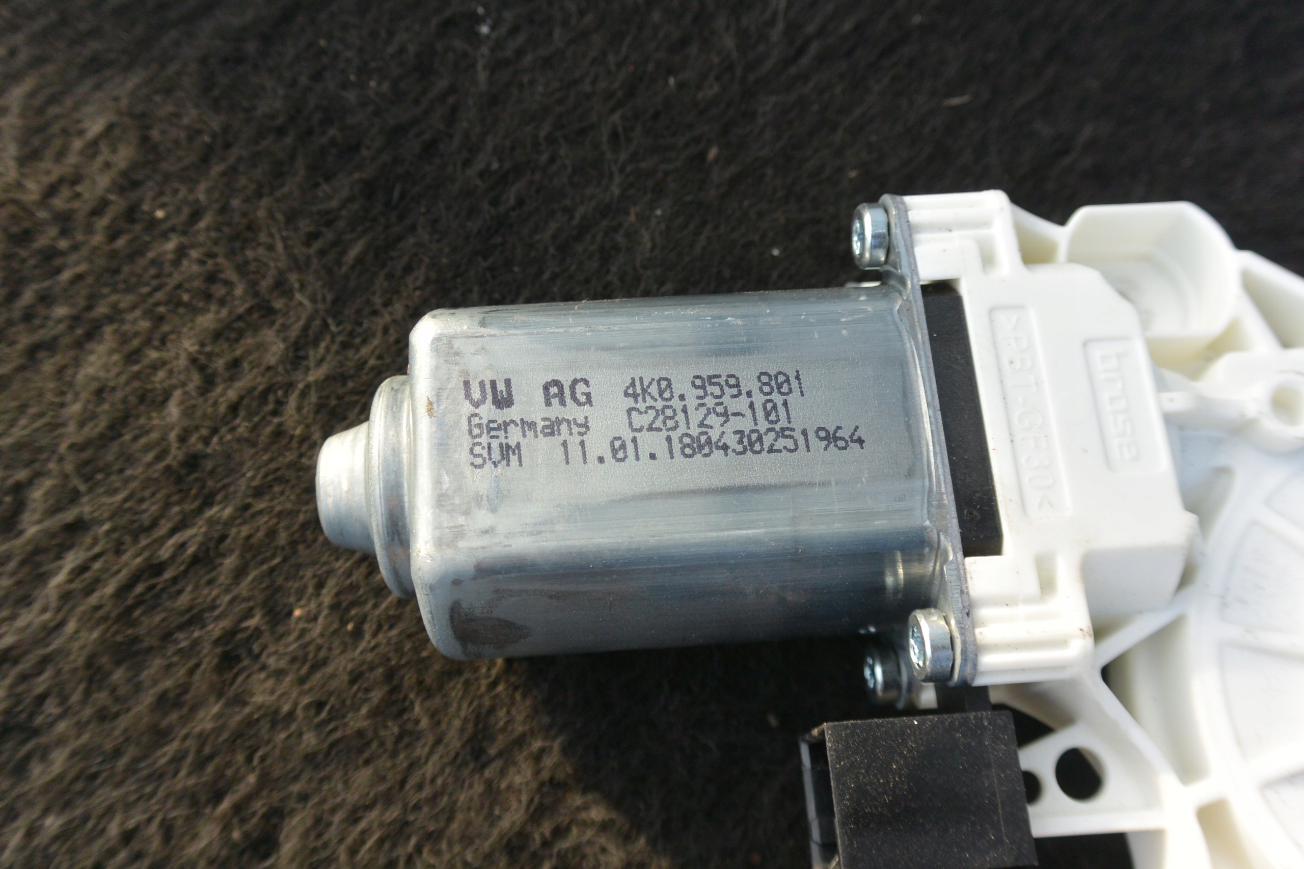 mini motor windows VW TOUAREG 7P AUDI Q7 A4 B8