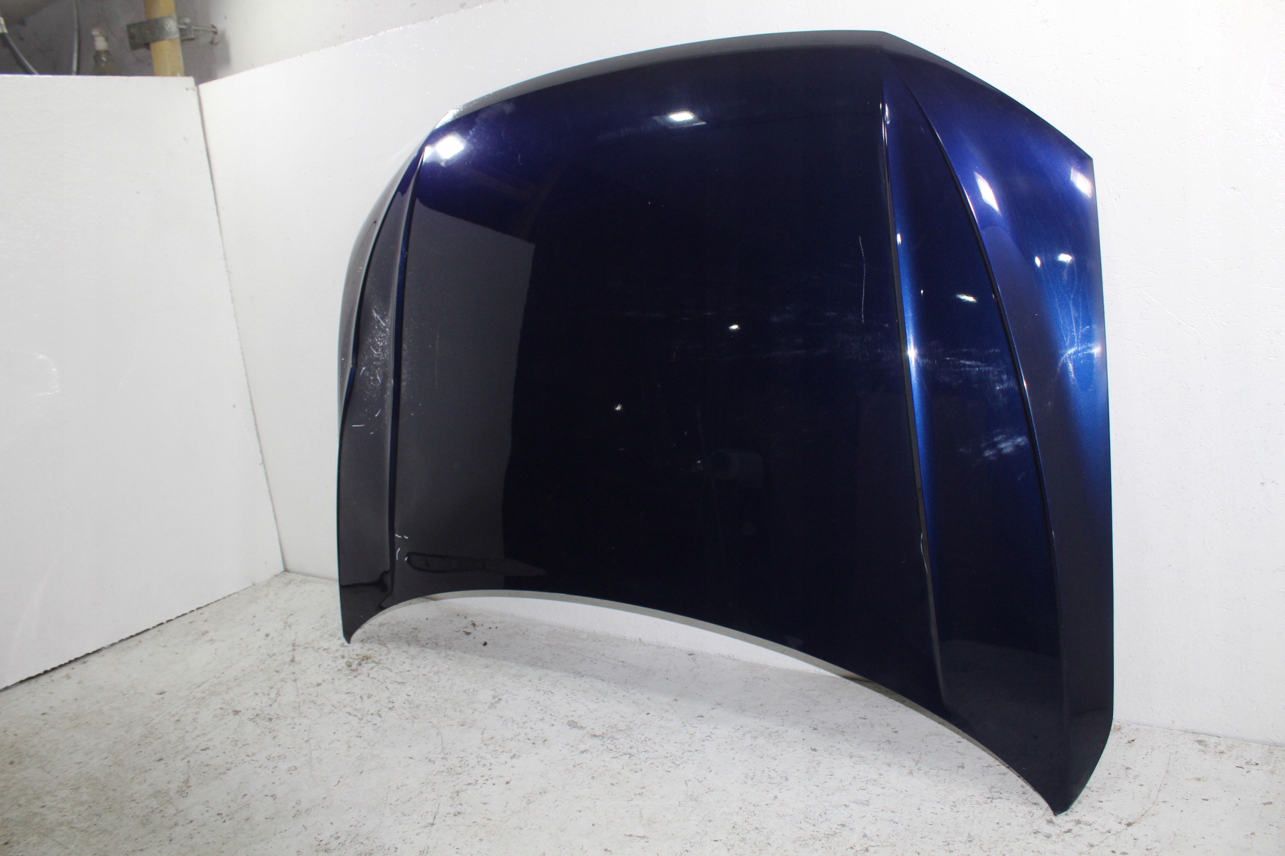 VW T Roc 2GA Cofano