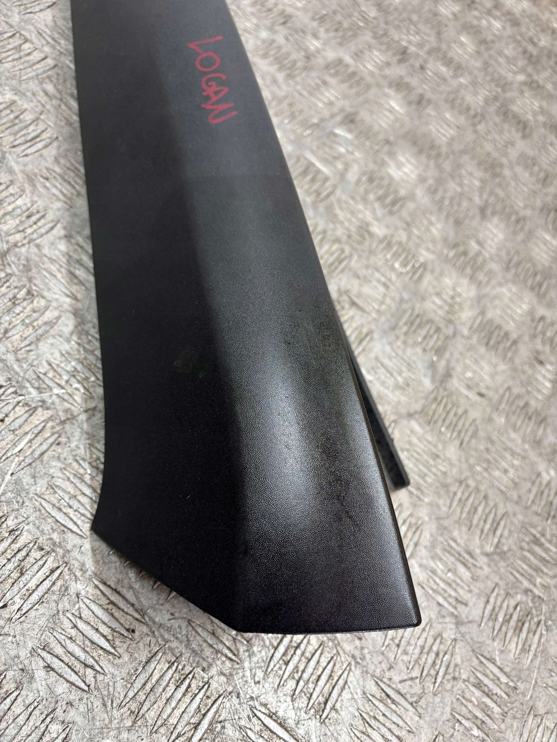 moulding upper rear left DACIA LOGAN II KOMBI 903903329R