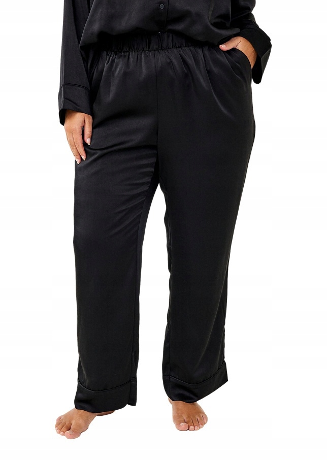 Elegantní Černé Kalhoty S Rovnými Nohavicemi Zizzi Plus Velikost 074B 52