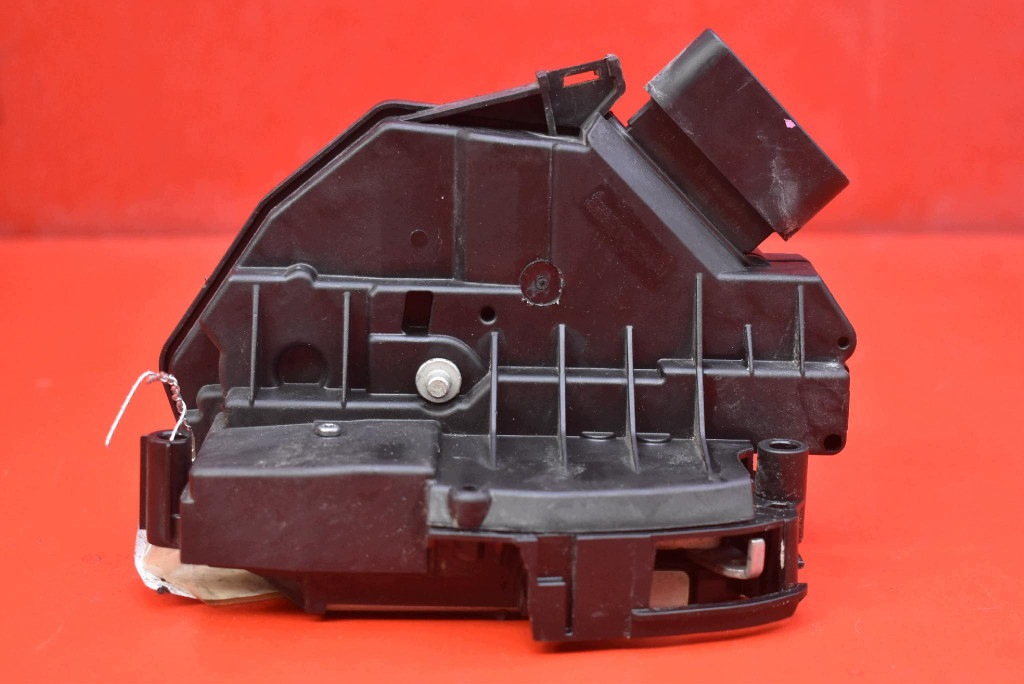 lock door right front front EU BM5A-A21812-BH FORD MONDEO MK5 14-20