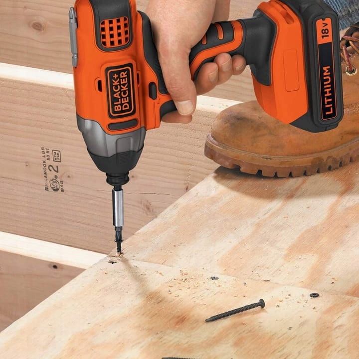 BlackDecker BDCIM18N Zakrętarka udarowa 18V BODY Marka Black+Decker