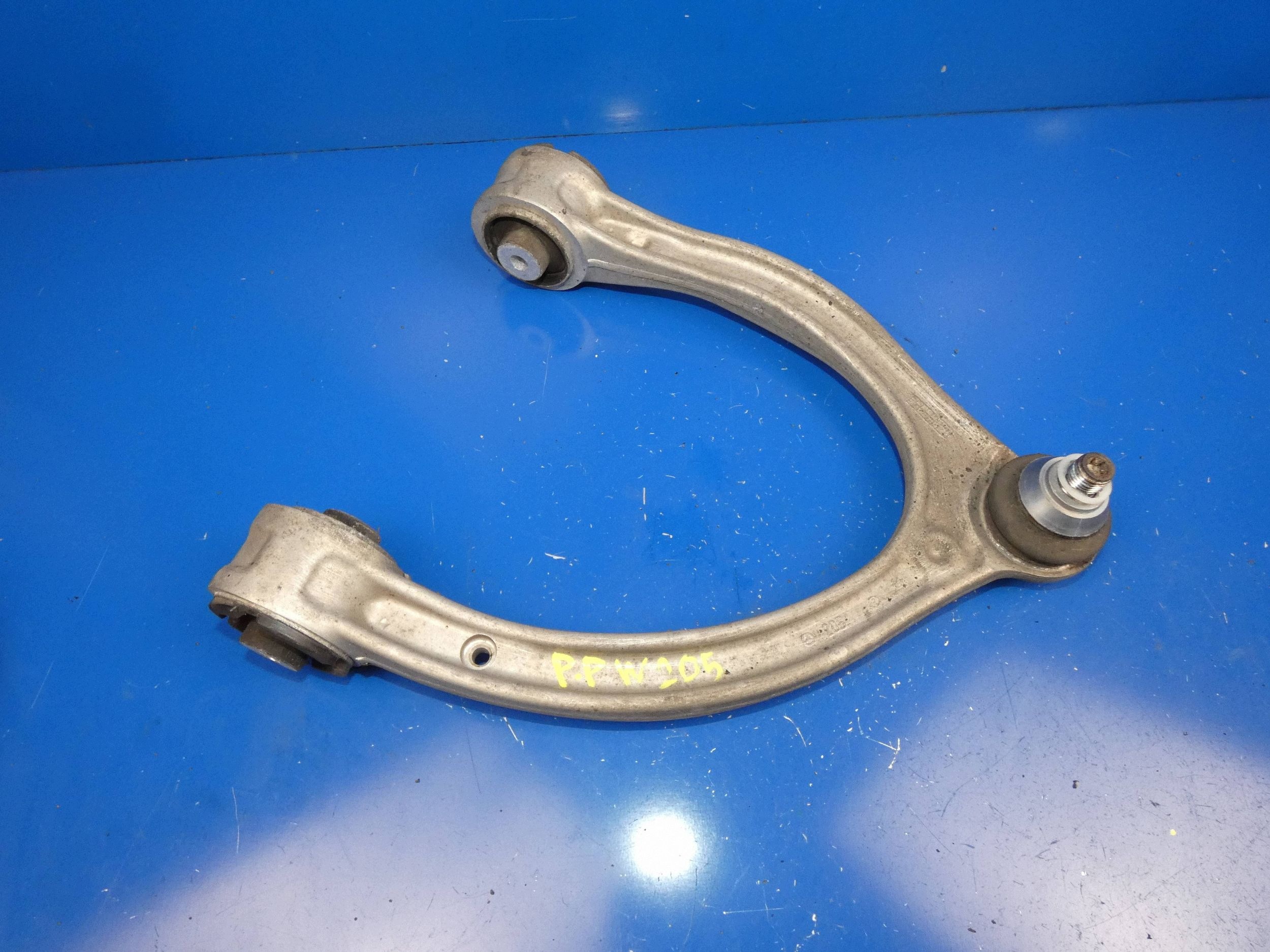 MERCEDES C KLASA W205 arm right front front upper
