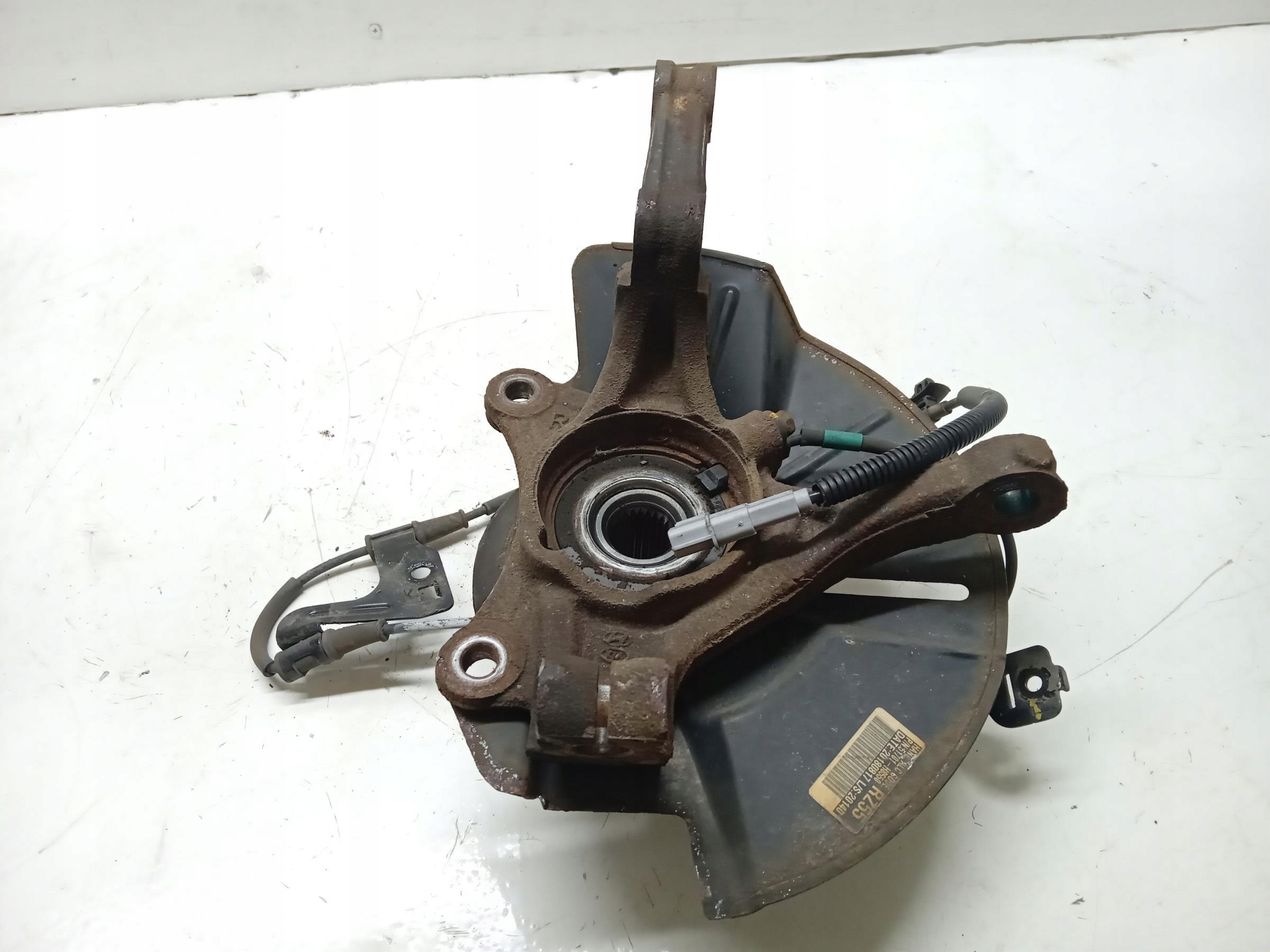 поворотный кулак kia STONIC 1.0