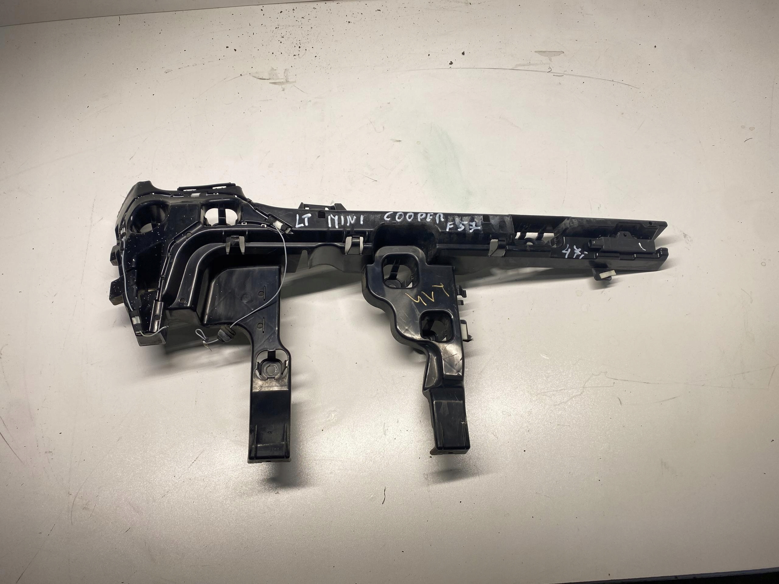 bumper bracket left rear MINI COOPER F57 7432941