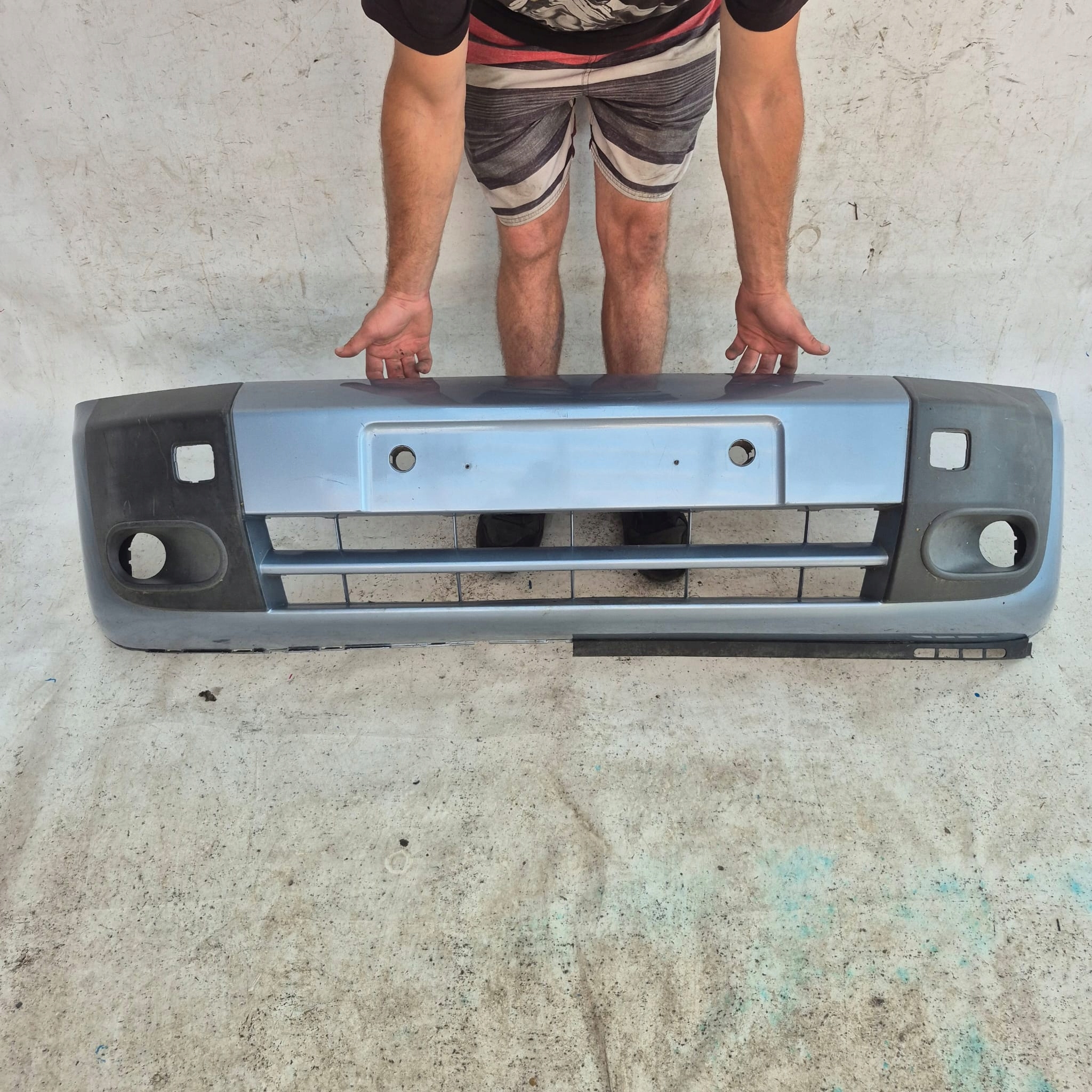 FORD TRANSIT CONNECT and 1 MK1 LIFT 06-09 bumper front front