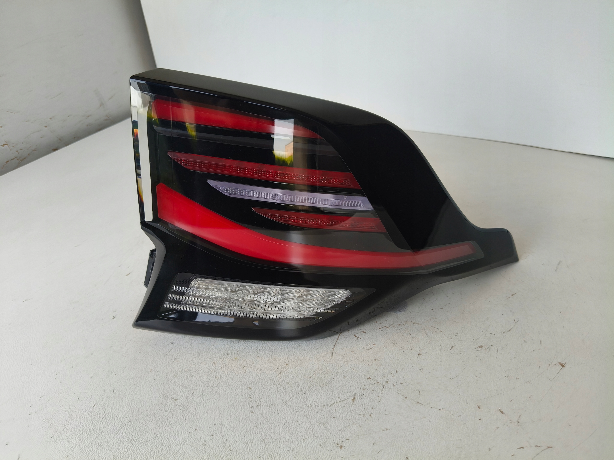 light right rear KIA SPORTAGE V 22- LED