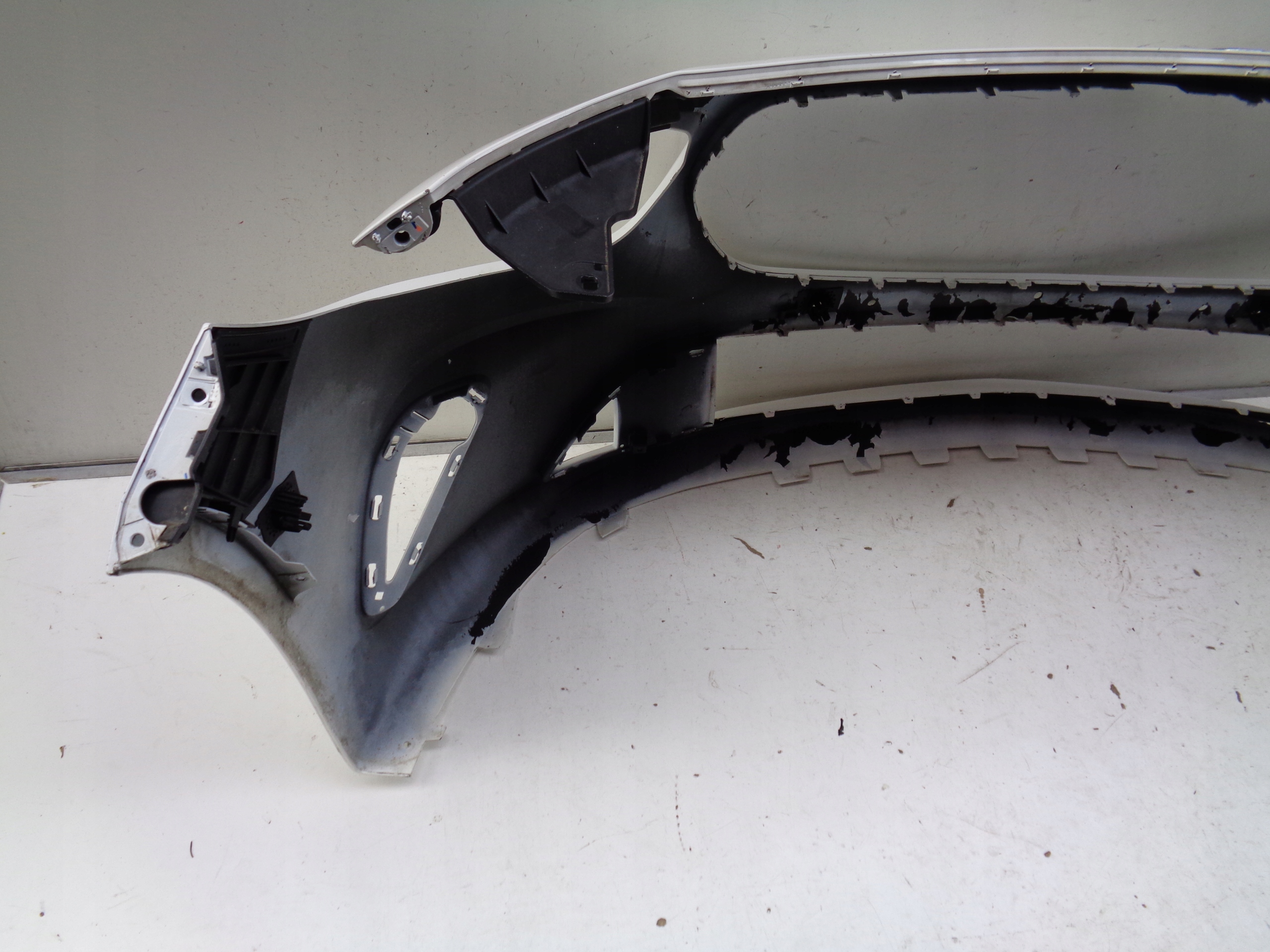 front bumper MERCEDES B-KLASA W247 18- NR 39845