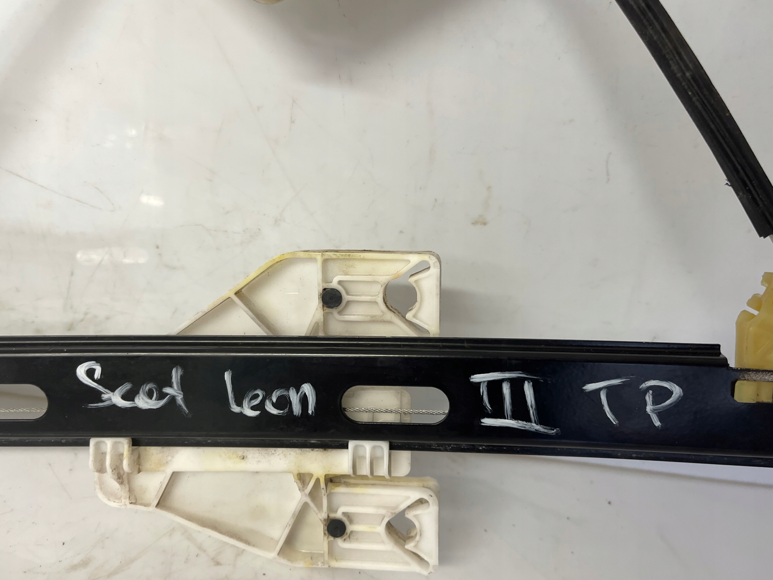 window regulator right rear part SEAT LEON III 5F4839462A