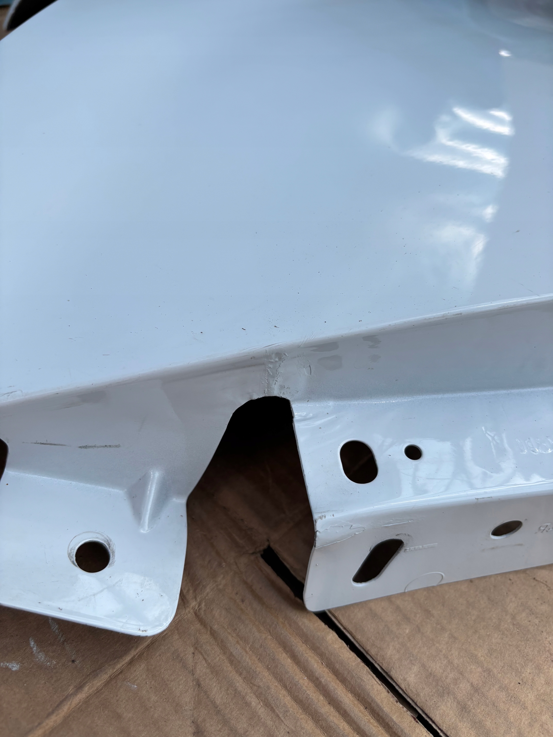 MASTER 3 MOVANO B 10- fender front front left BIALY LADNY