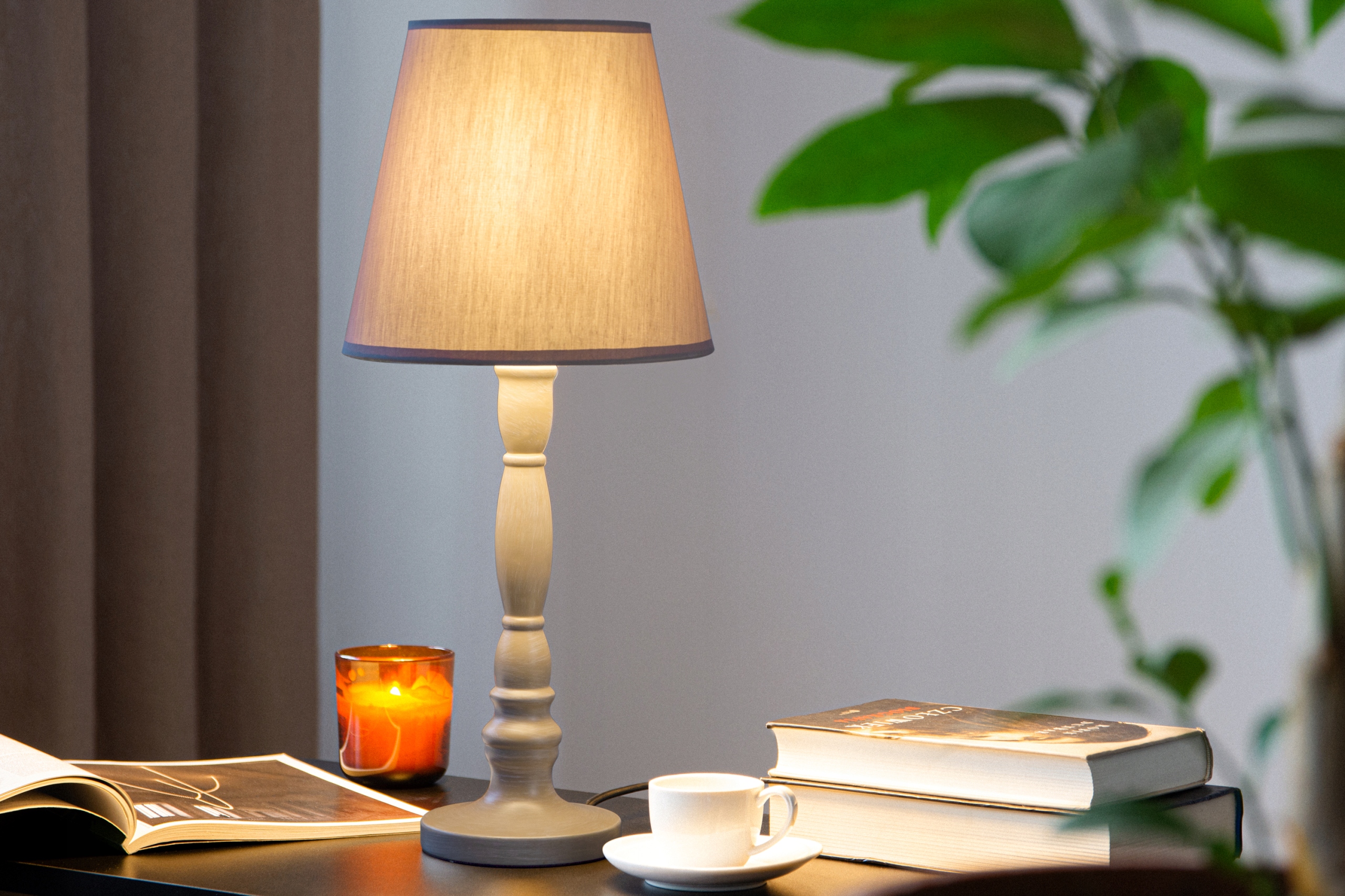 Lampka NOCNA NA BIURKO SALON BEŻOWA STYLOWA WYSOKA EAN (GTIN) 5901110402829