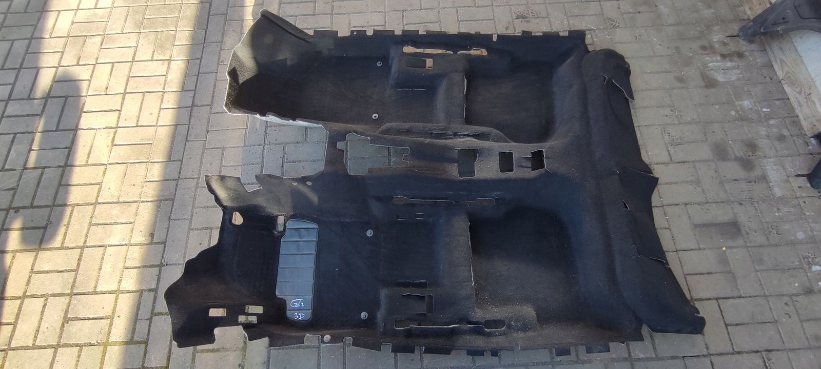 mats floor VW Golf V 1,6 8V MPI 3D