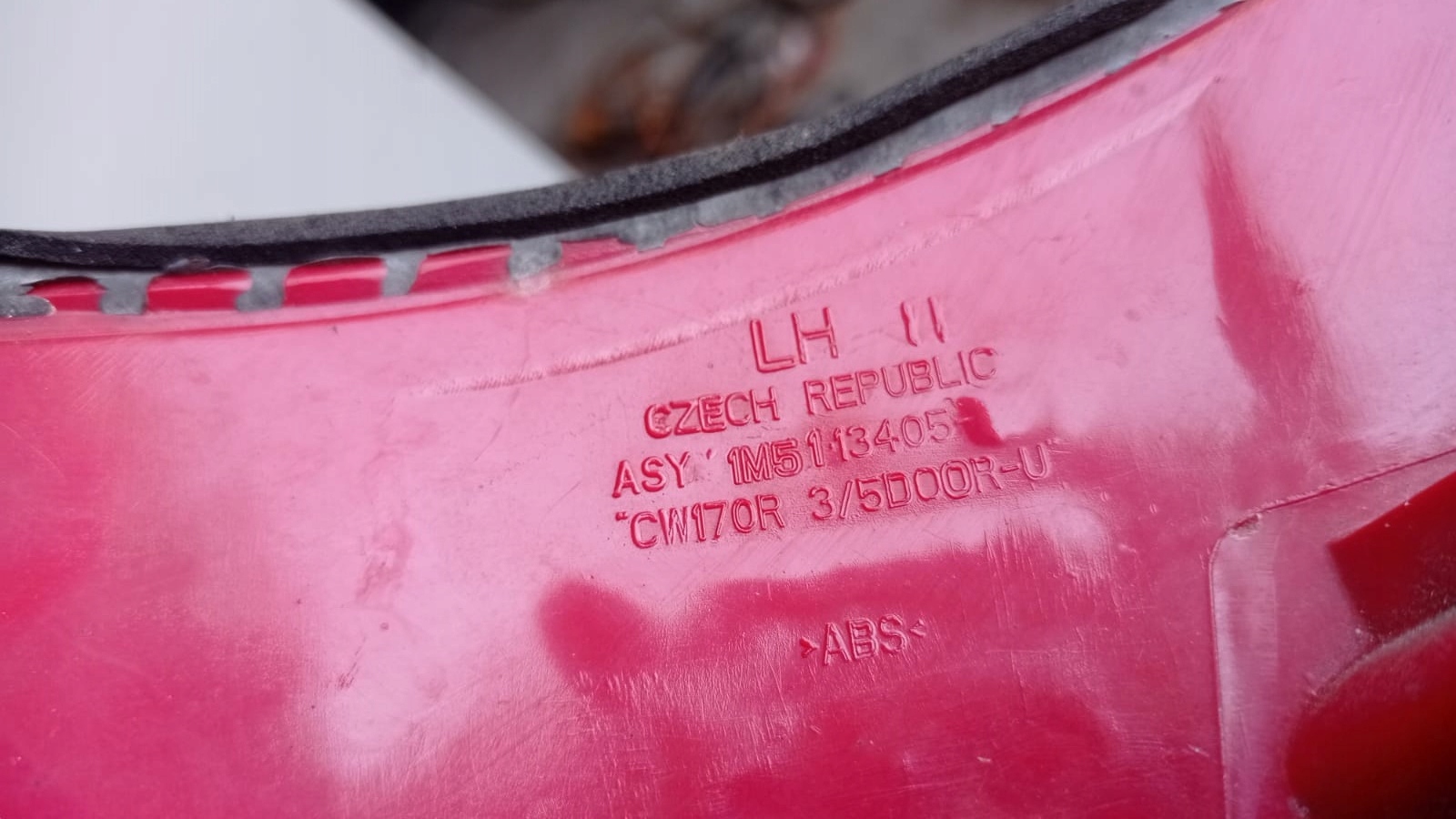 FORD FOCUS MK1 02R light left rear part 1M5113405 EU