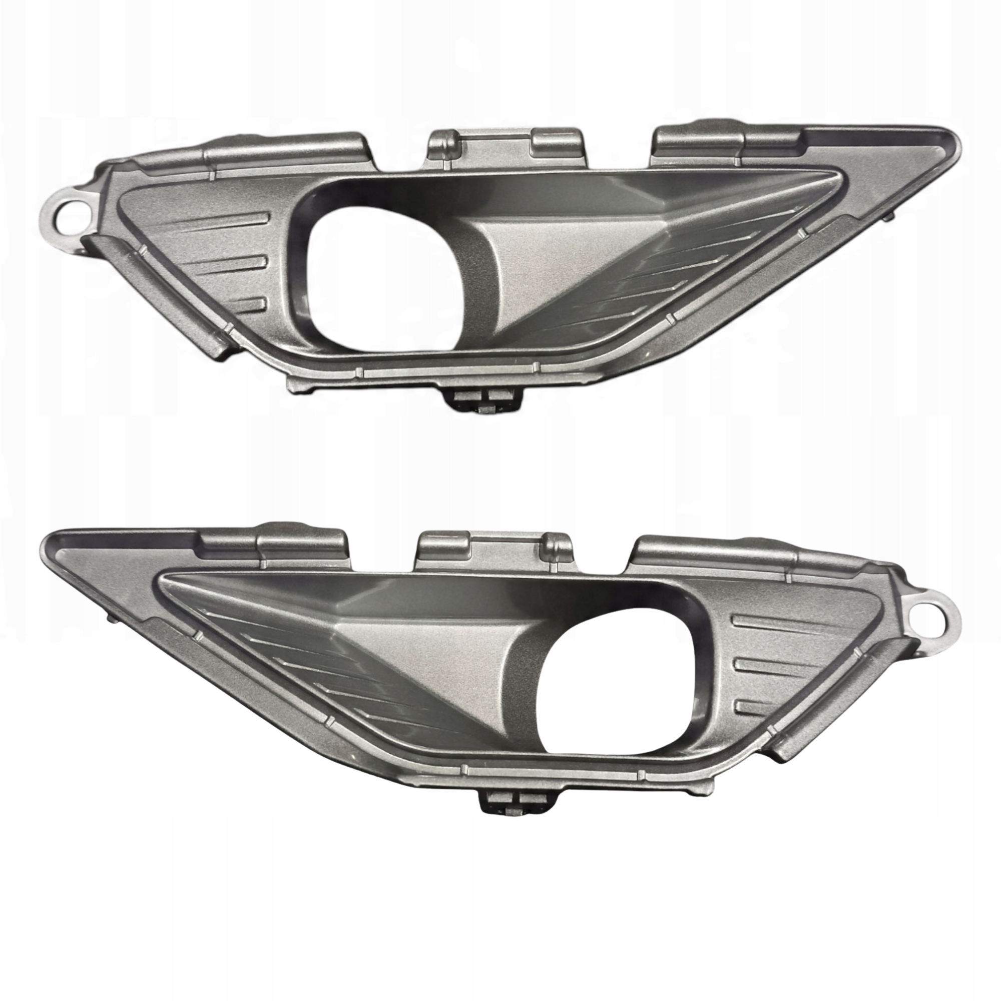 Mitsubishi Outlander IV Atrapa Krytka Halogen Mřížka Do Nárazníku Komplet