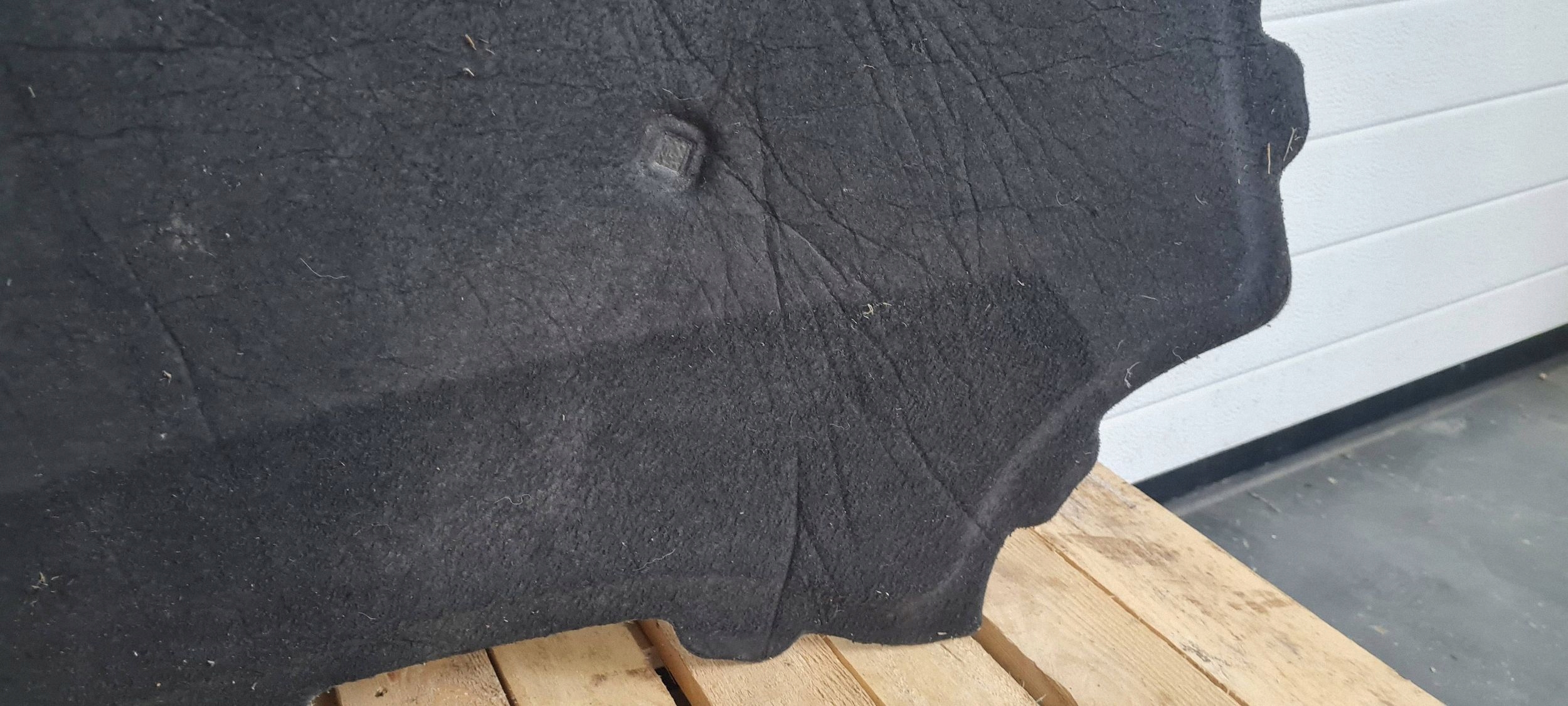A1 insonorisation PODBITKA insonorisation du capot AUDI A1 8X