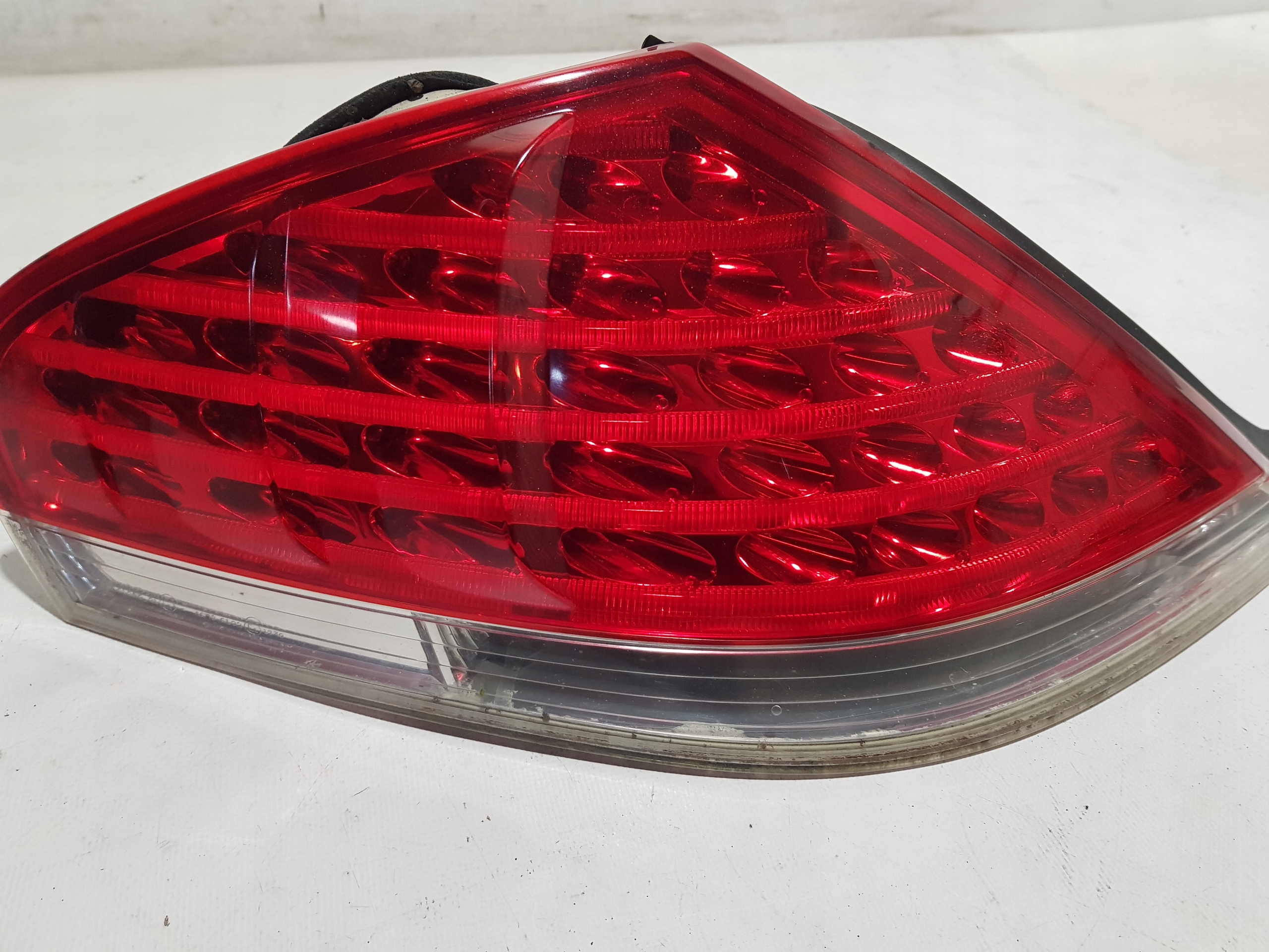 light left rear part right BMW 6 E63 E64 6911891