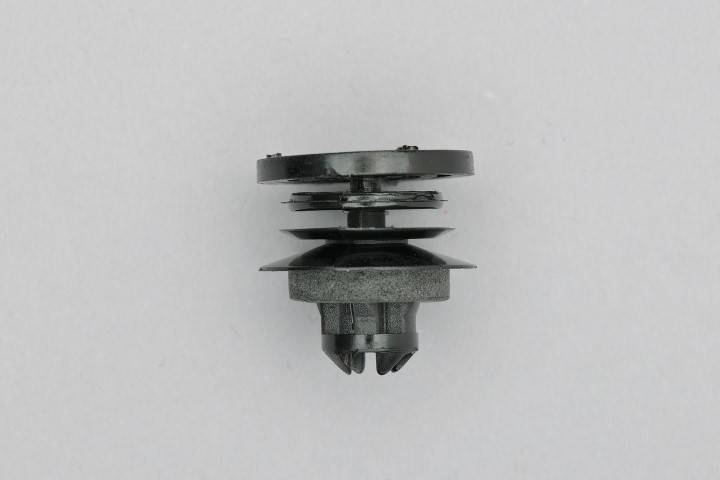 10x SPINKA KOŁEK TAPICERKI DRZWI GOLF IV PASSAT B5 Waga produktu z opakowaniem jednostkowym 0.15 kg