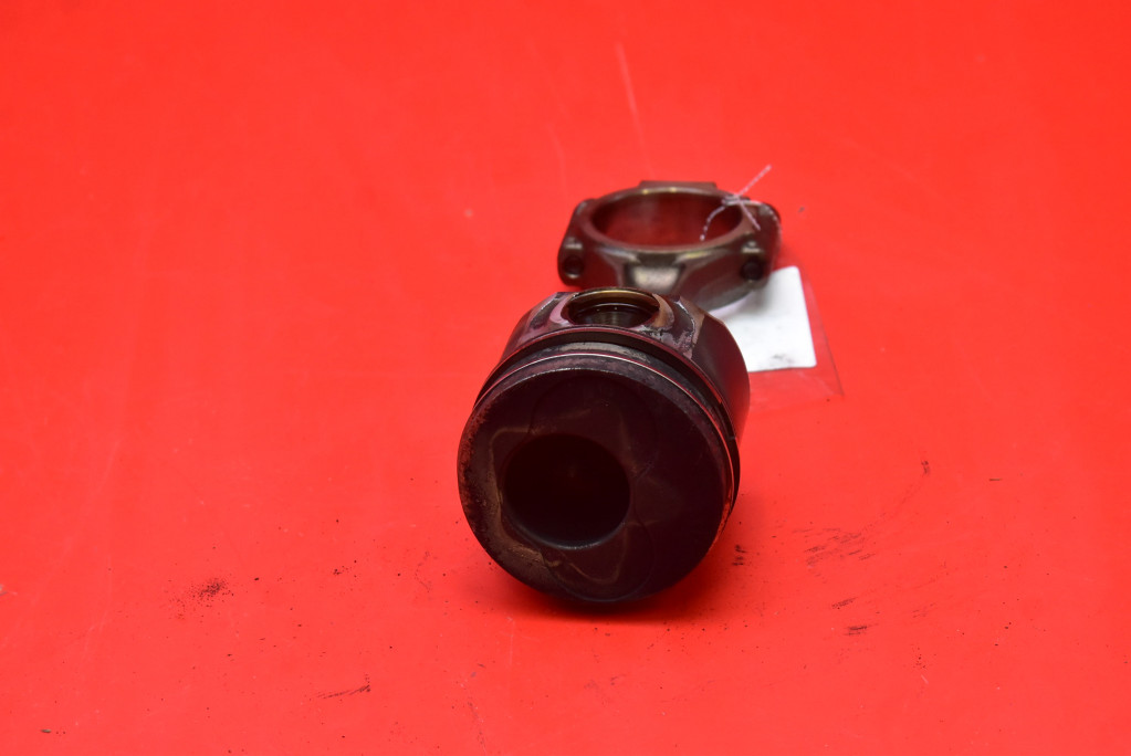 Piston Bielle BHS038J VW PASSAT B6 2.0 TDI 140 KM 05-10