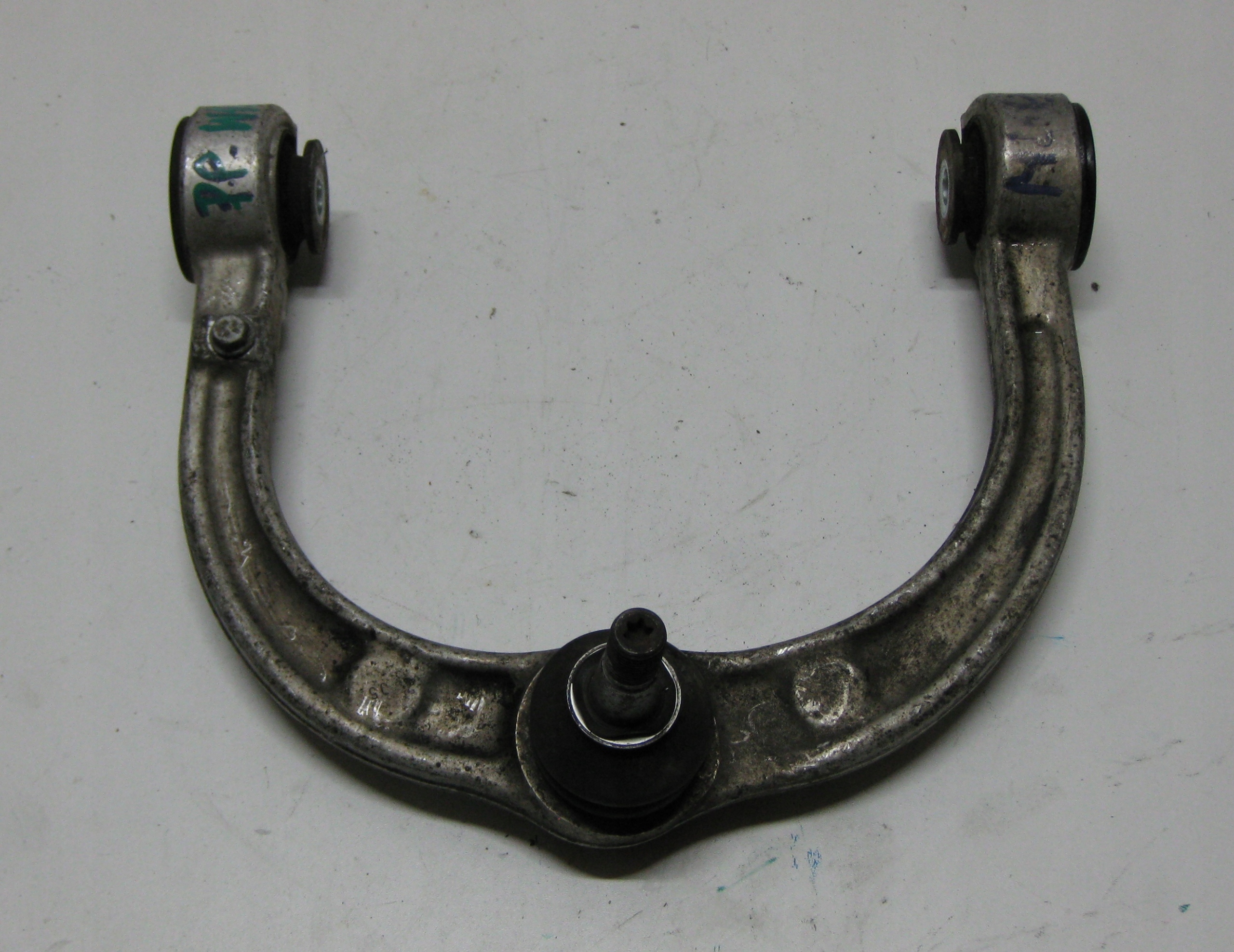 MERCEDES ML W164 front upper arm front right
