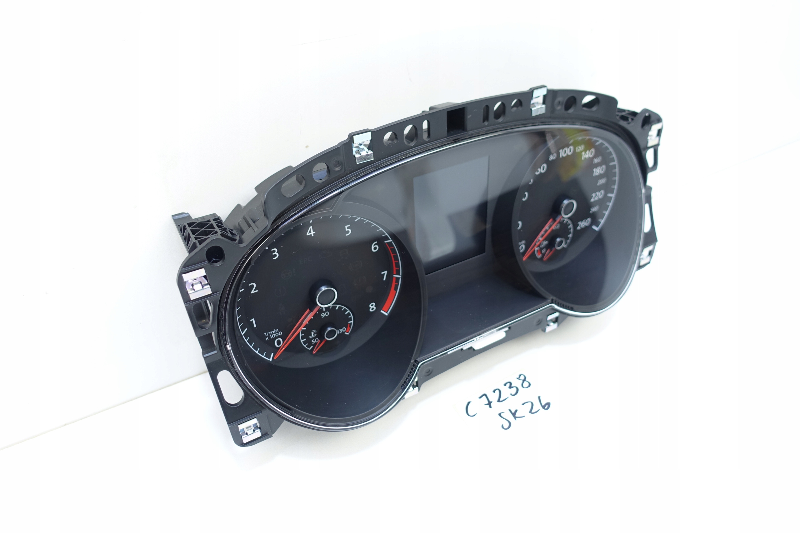 dials dials VW SPORTSVAN 517 18868KM 517920740D
