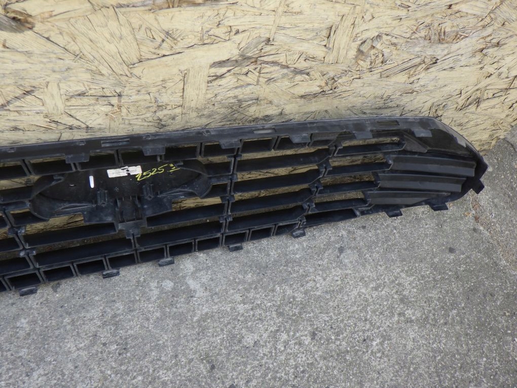FORD TRANSIT CUSTOM II MK2 2023- Grille