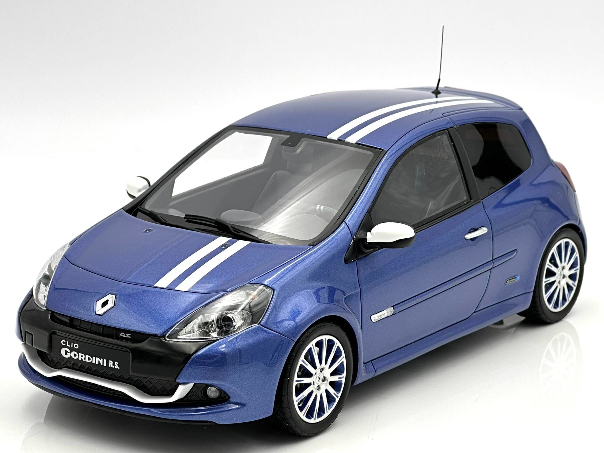 Renault Clio 3 RS - 2012, gordini Otto mobile 1:18
